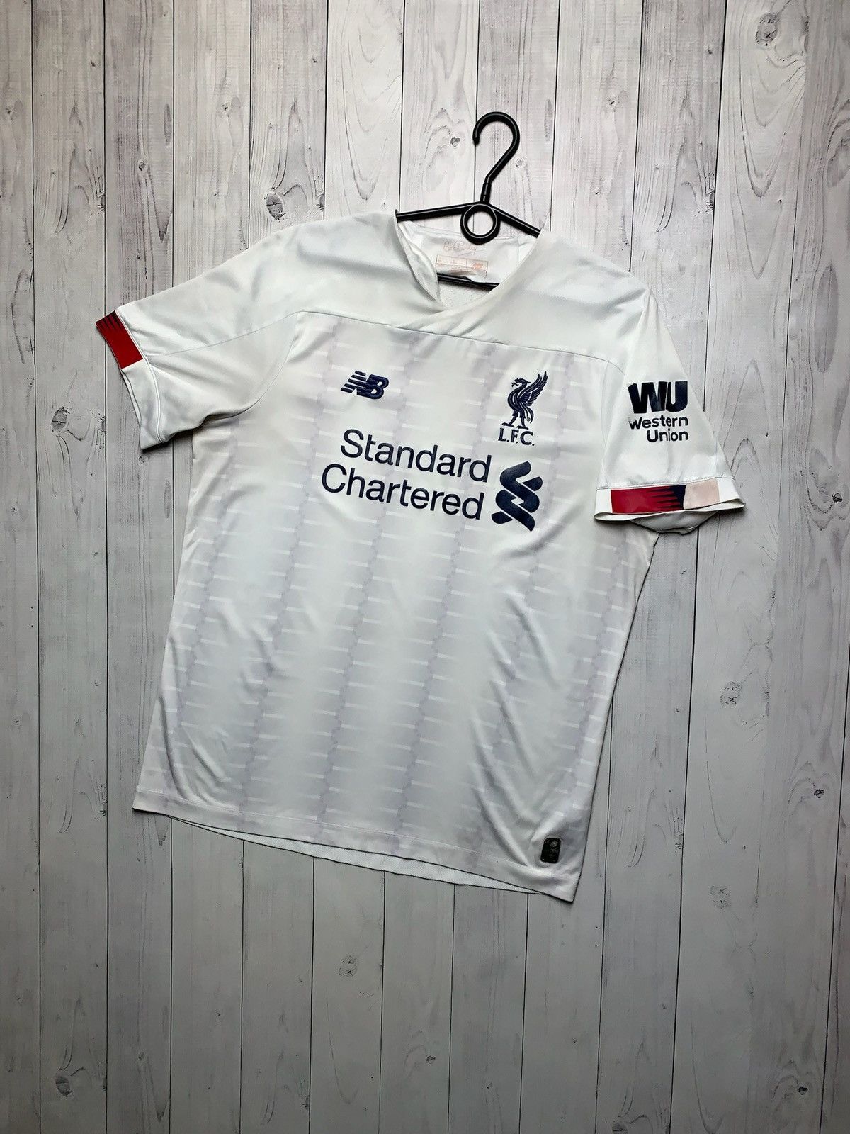 Vintage Vintage Liverpool soccer jersey size L white Size US L / EU 52-54 / 3 - 1 Thumbnail
