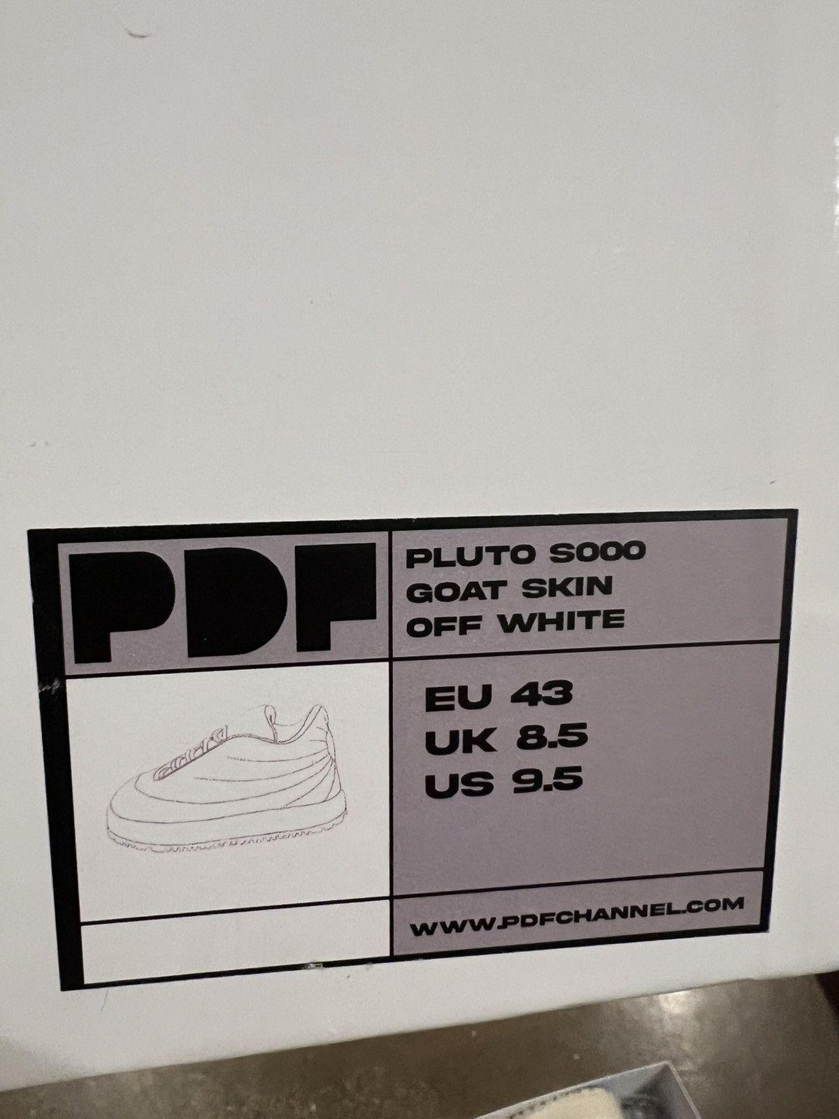 PDF Pluto S000
