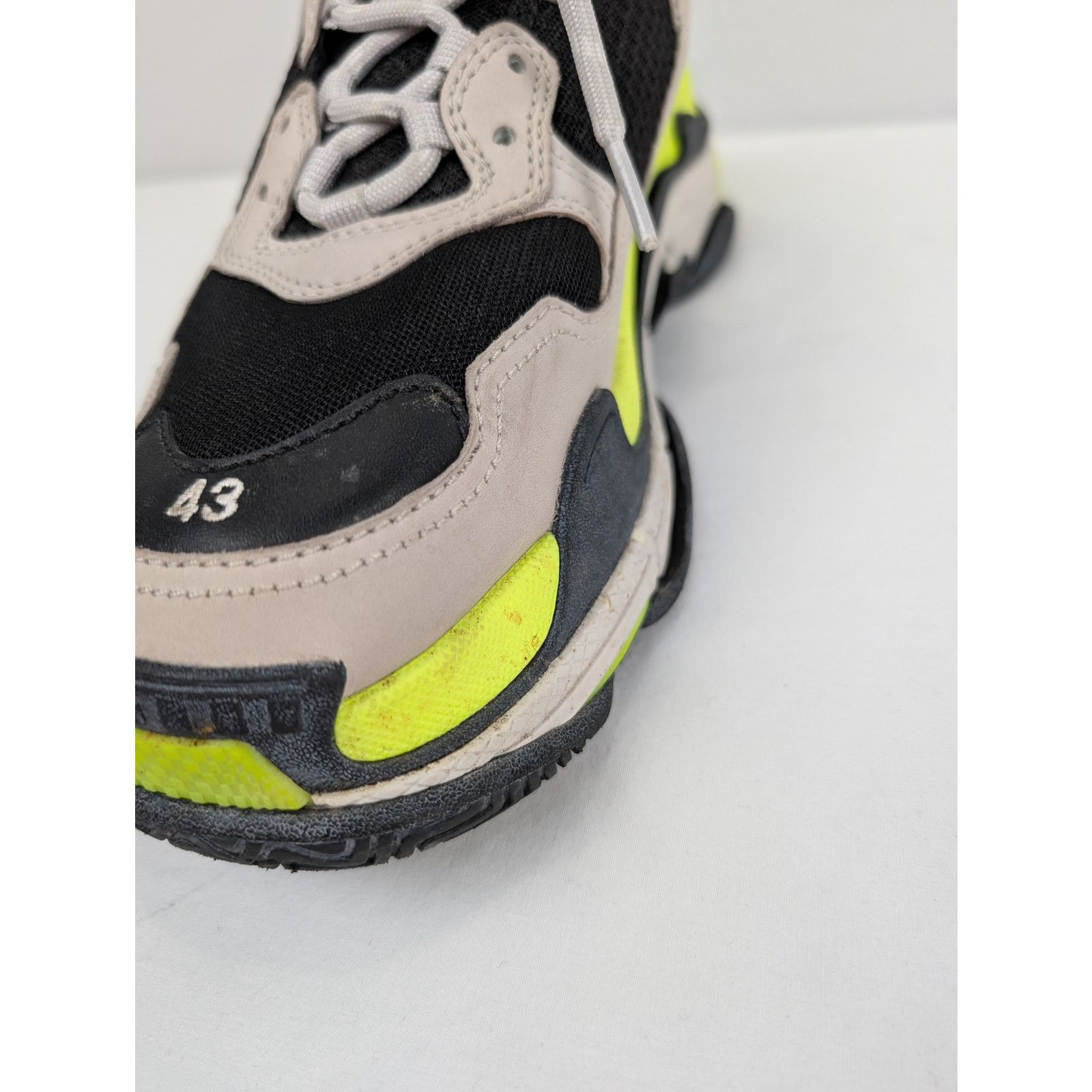 Balenciaga o1rshd1 Runner Sneakers in Grey/Yellow Fluo Size US 10 / EU 43 - 14 Thumbnail