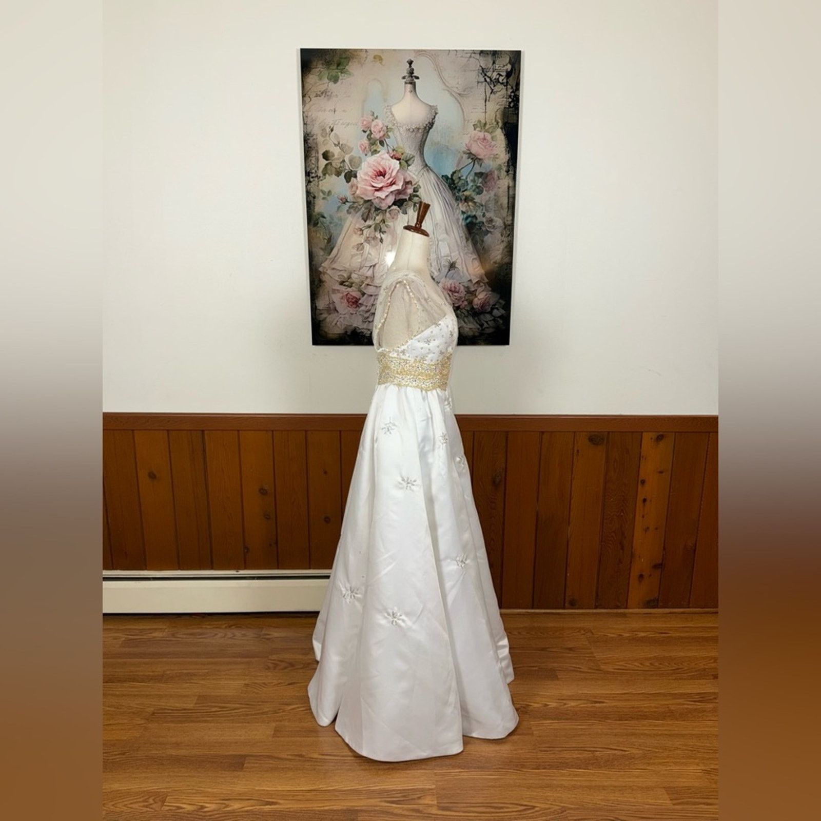 Other Pretty Boutique Satin Wedding Gown Size M / US 6-8 / IT 42-44 - 5 Thumbnail