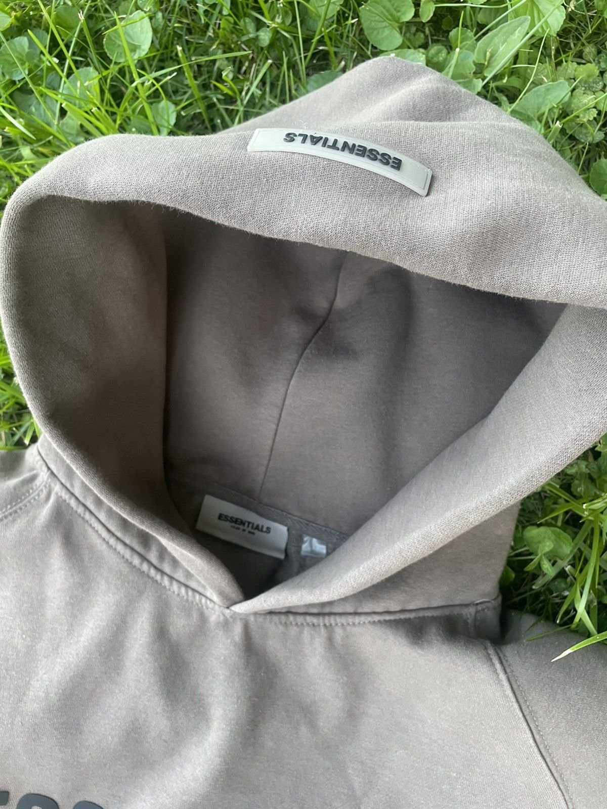 Other Essentials Fear of God Hoodie Taupe Size US M / EU 48-50 / 2 - 3 Thumbnail