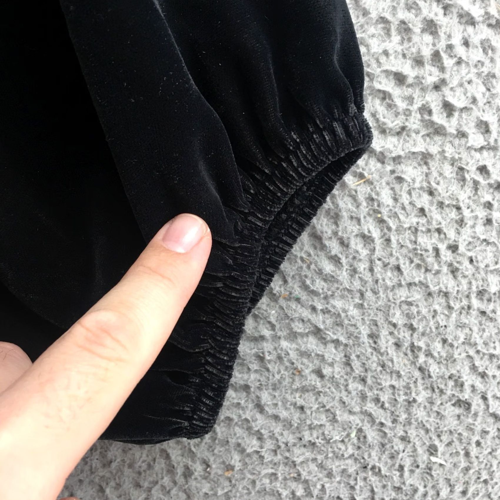 Old Navy Old Navy Puff Sleeve Blouse Top Womens Small Black V-Neck Casual NEW Puff Sleeve Blouse Womens Small Black V-Neck Casual NEW Size S / US 4 / IT 40 - 7 Thumbnail
