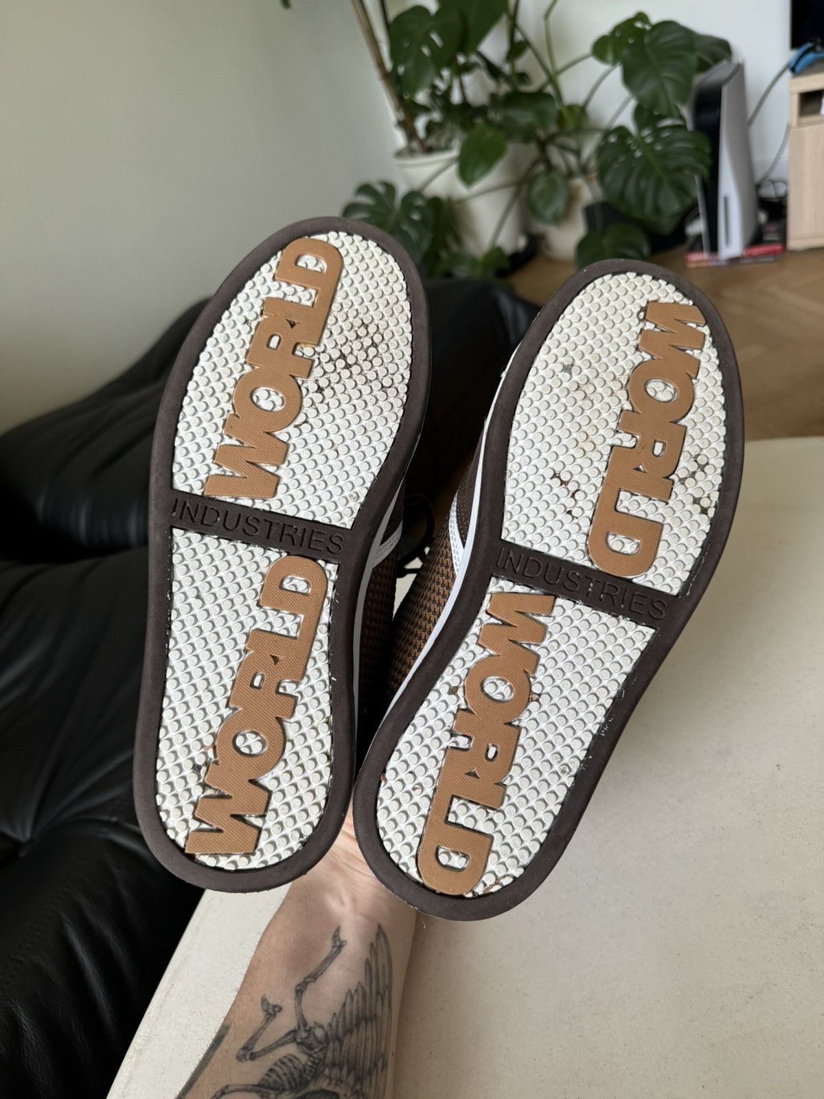 Hook-Ups Y2K Vintage World Industries Baggy Skate Shoes Rare Brown Size US 9 / EU 42 - 6 Thumbnail