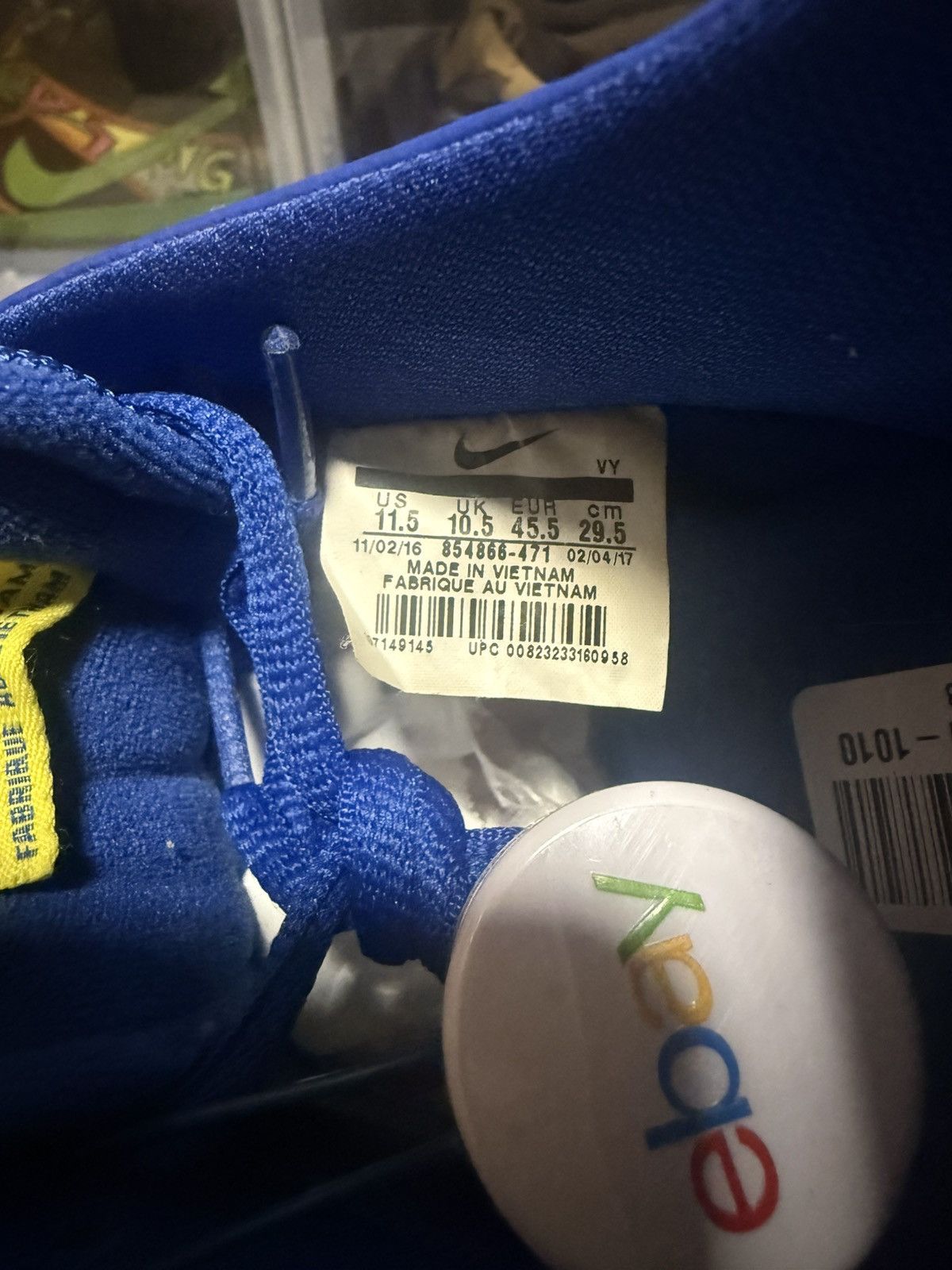 Nike SB Nike SB Dunk Low Pro Boca Jr 2017 Size US 11.5 / EU 44-45 - 8 Thumbnail
