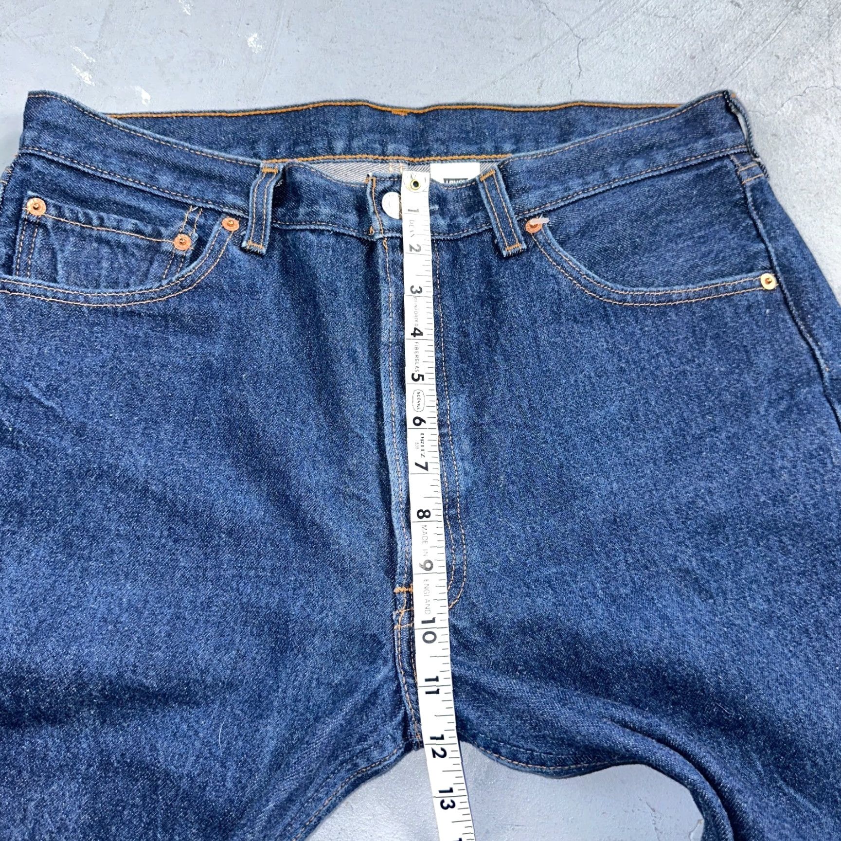 Levi's VINTAGE Levi's 501 Jeans Mens Regular Fit Straight Leg 35x30 Dark Wash 90s USA Denim Size US 35 - 6 Thumbnail