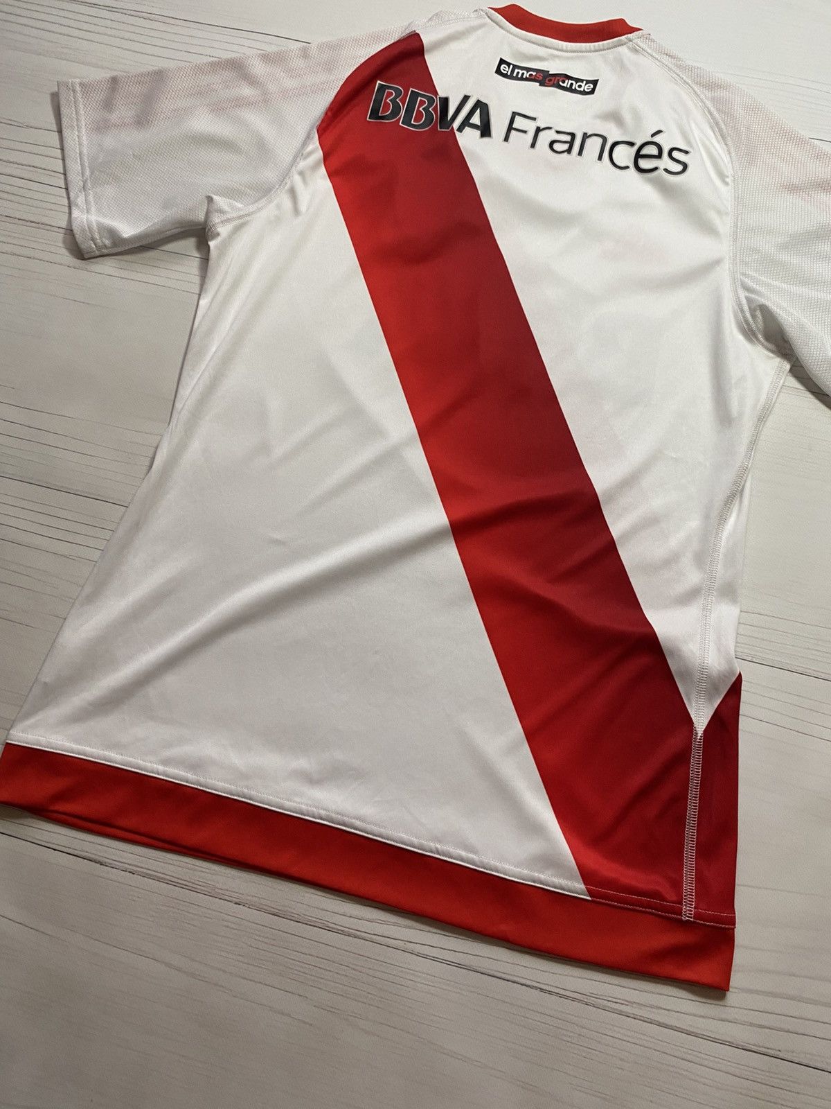 Adidas Adidas River Plate 2016/17 home soccer football y2k jersey Size US M / EU 48-50 / 2 - 16 Thumbnail