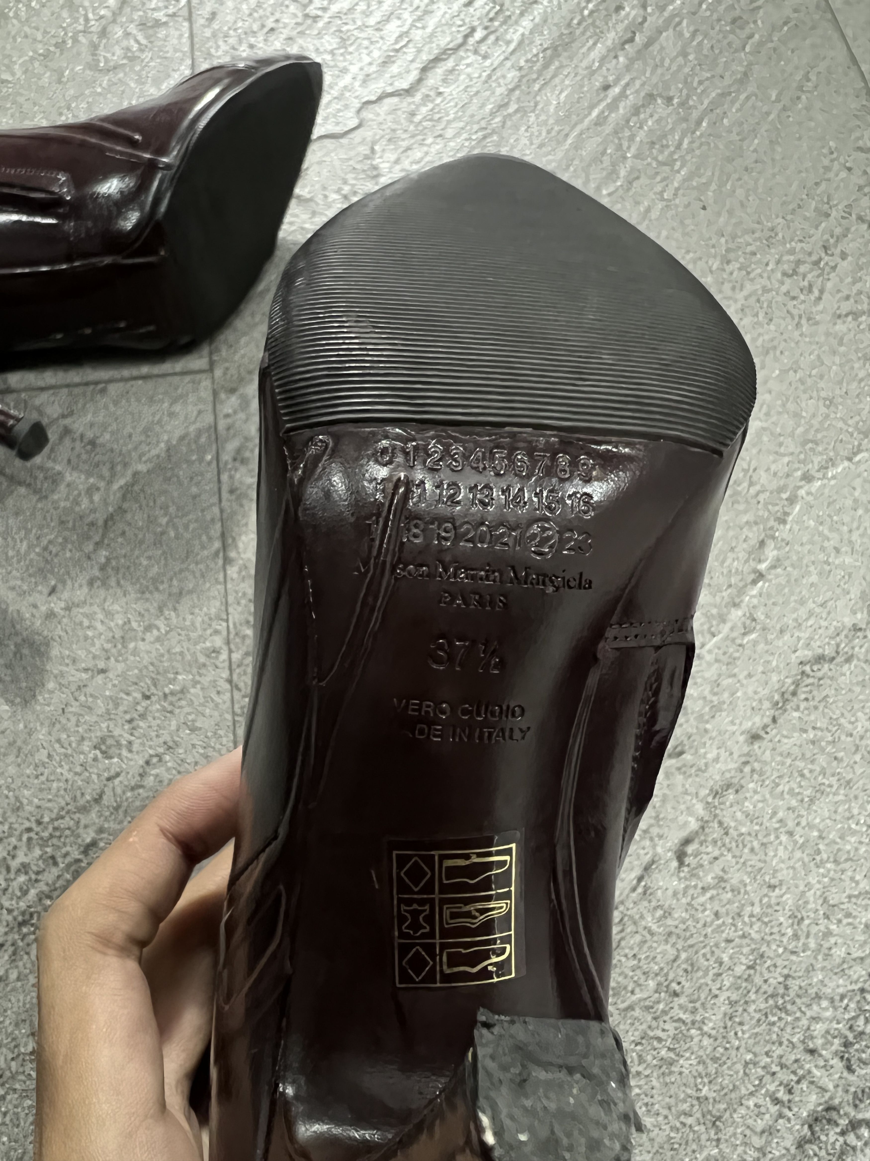 Maison Margiela Maison Martin Margiela Oxblood Patent Leather Ankle Boots Size US 7.5 / IT 37.5 - 7 Thumbnail