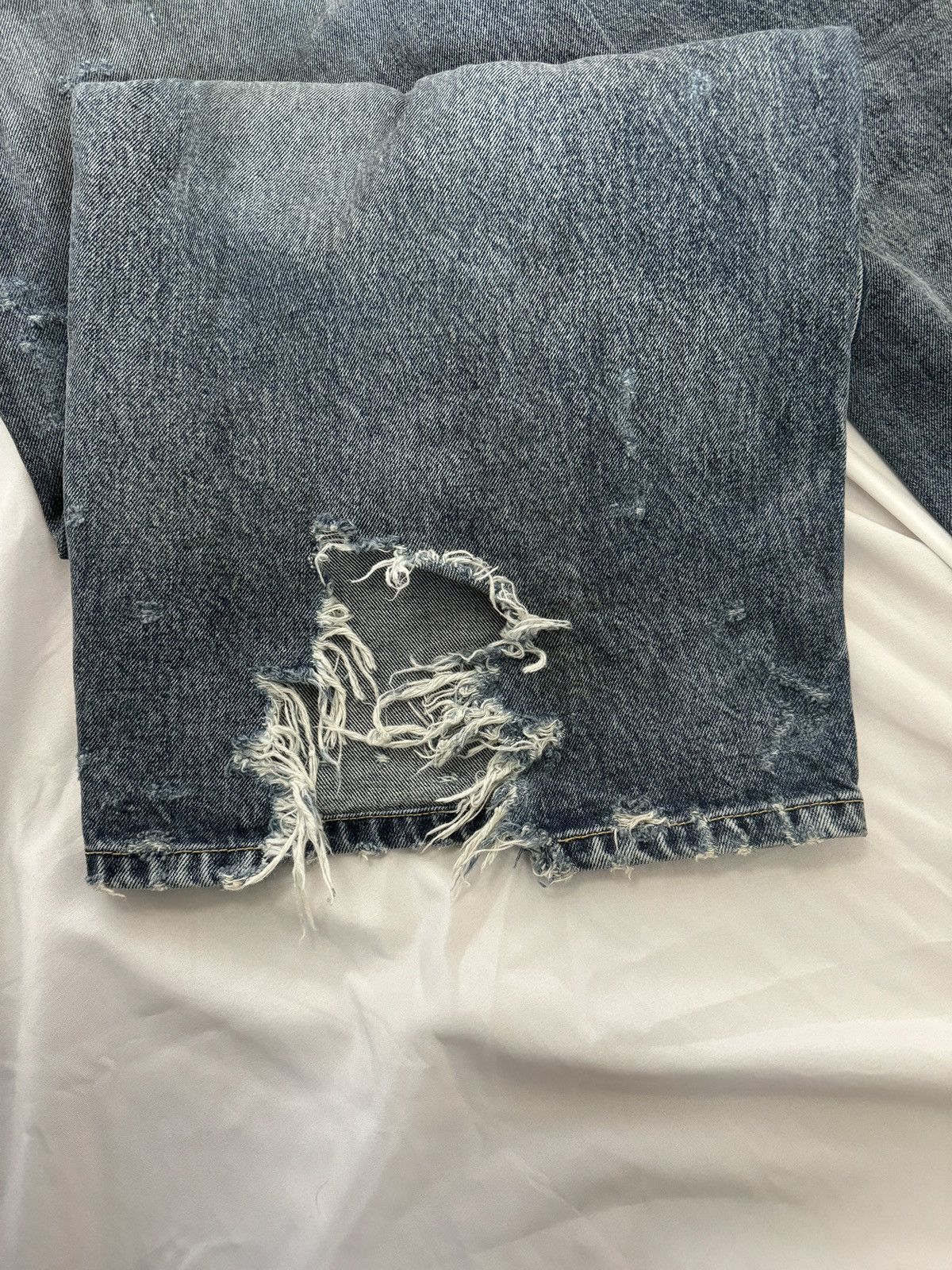 Balenciaga *RARE* Balenciaga SS23 Mud Oil Spilled Denim Baggy Version Size US 36 / EU 52 - 5 Thumbnail