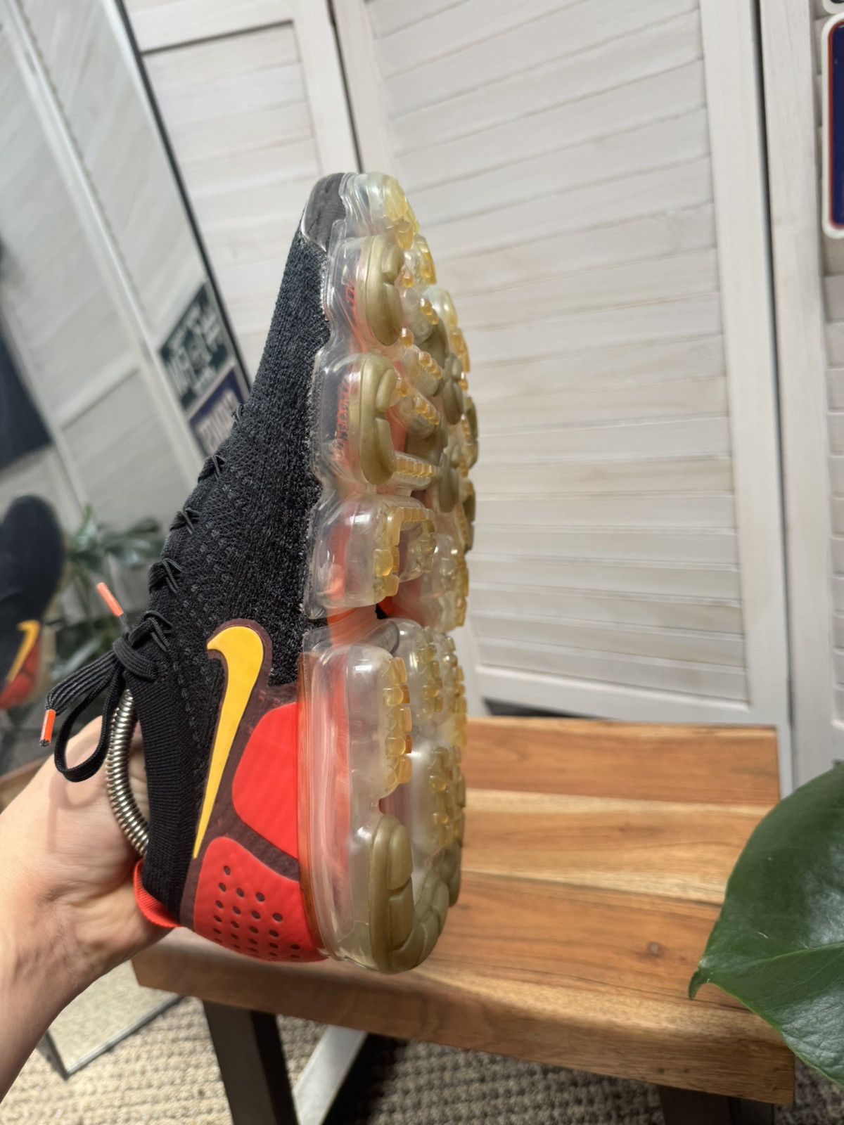 Nike Men’s Casual Nike Vapormax Y2K Size US 11 / EU 44 - 11 Thumbnail