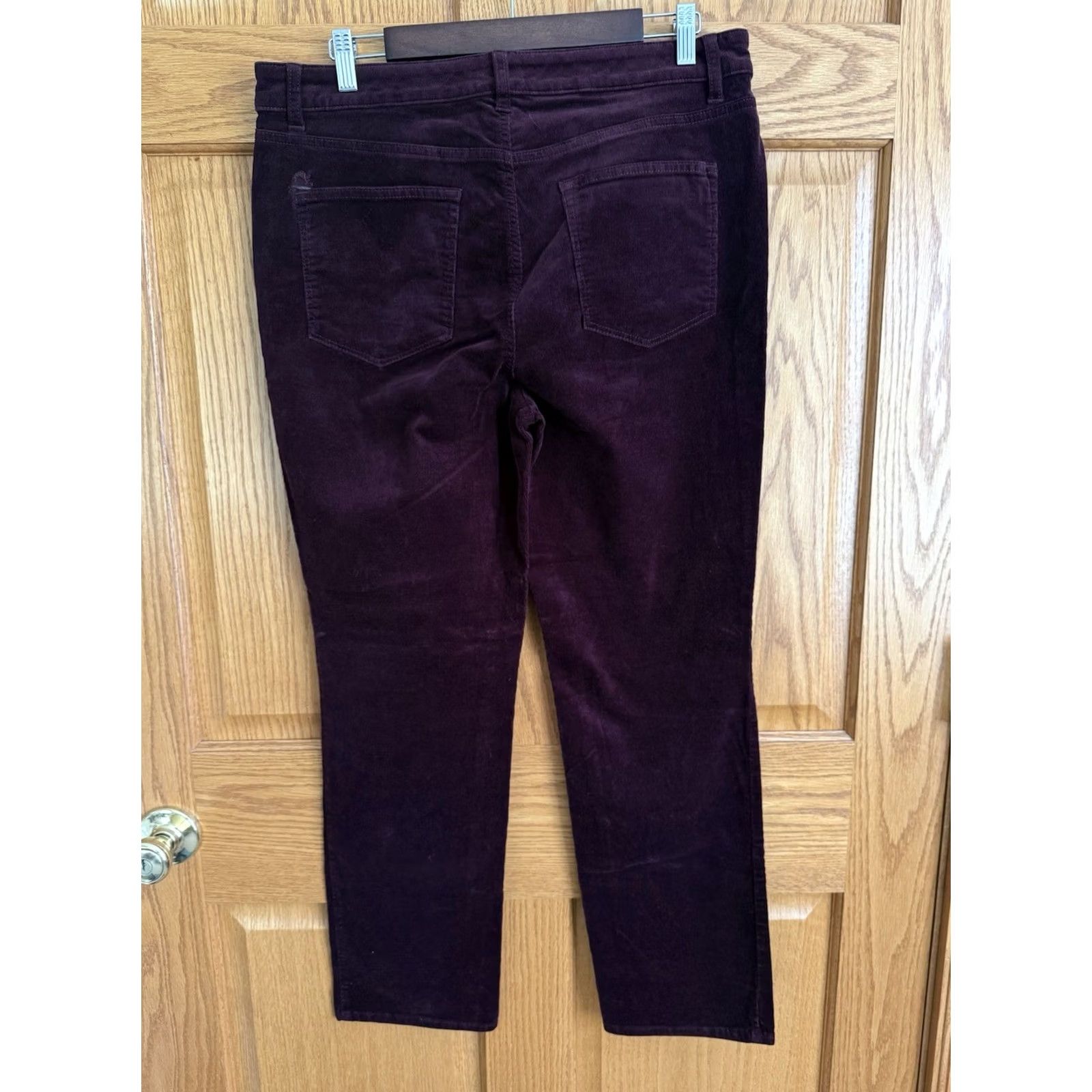 Talbots Talbots Pants Womens 12P Burgundy Corduroy Straight Leg Preppy Chino 12P Regular Petite Fall Spring Summer Winter Red"} Size 34" / US 12 / IT 48 - 2 Thumbnail