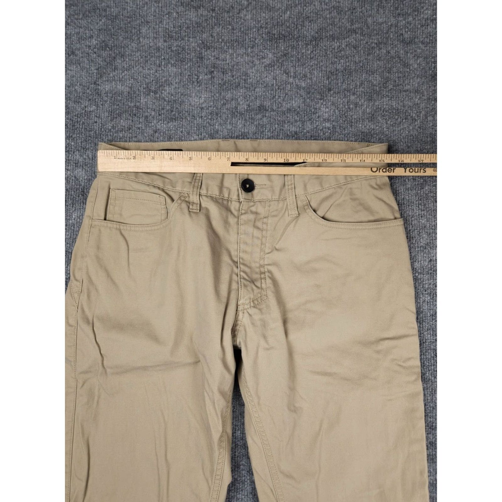 Oakley VINTAGE Oakley Pants Mens 32 x 32 Beige Zip Pocket Cargo Slim Straight cargo pants mens 30 inseam straight beige Oakley Urban Utility Pants Mens Size US 30 / EU 46 - 5 Thumbnail