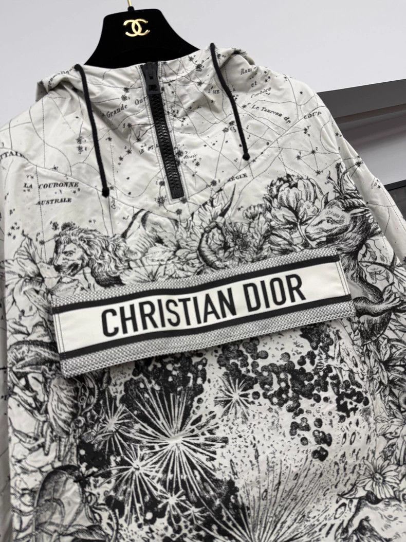 Dior Dior Zoo-printed windbreaker jacket Size XS / US 0-2 / IT 36-38 - 2 Thumbnail