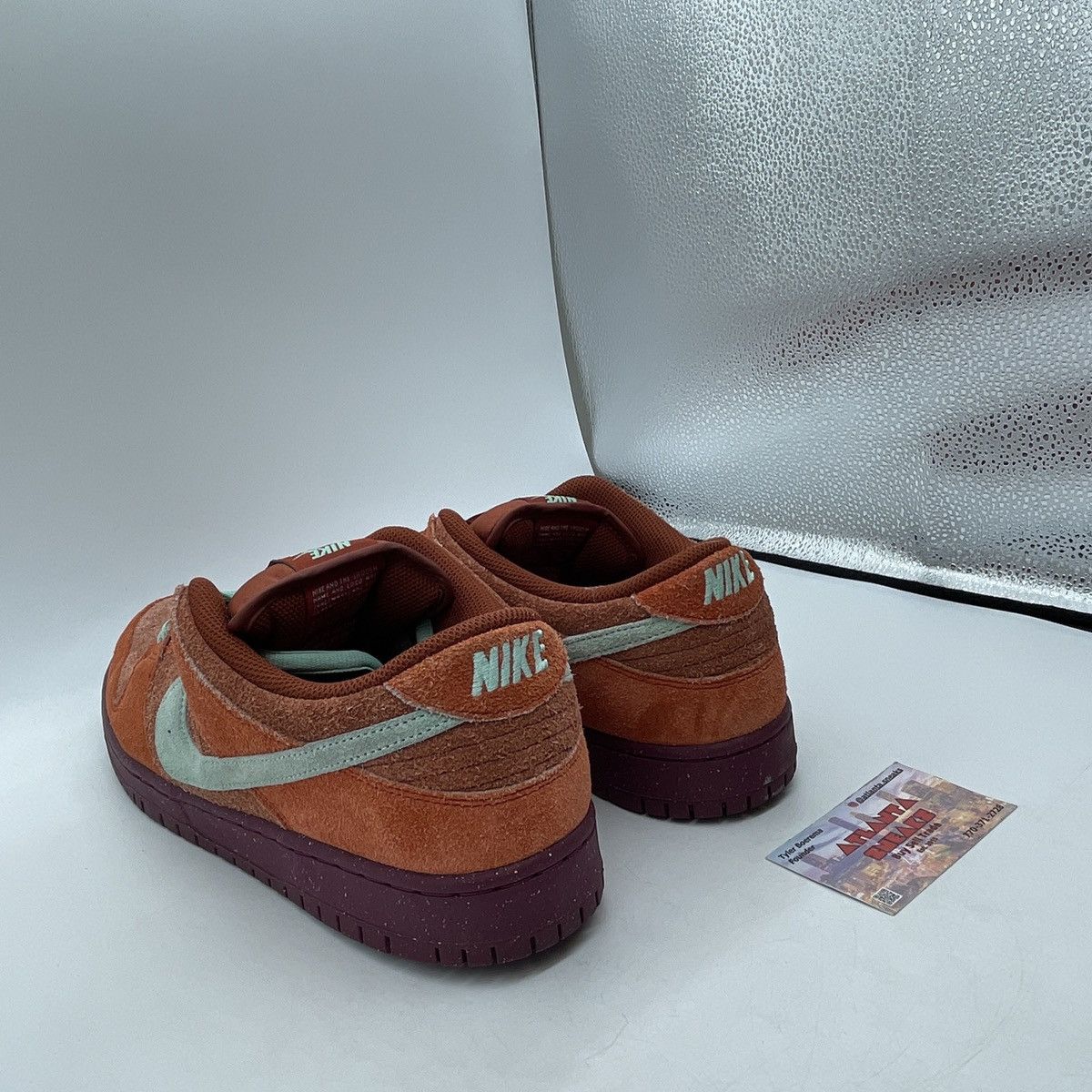 Nike Dunk low mystic red Size US 12 / EU 45 - 4 Thumbnail