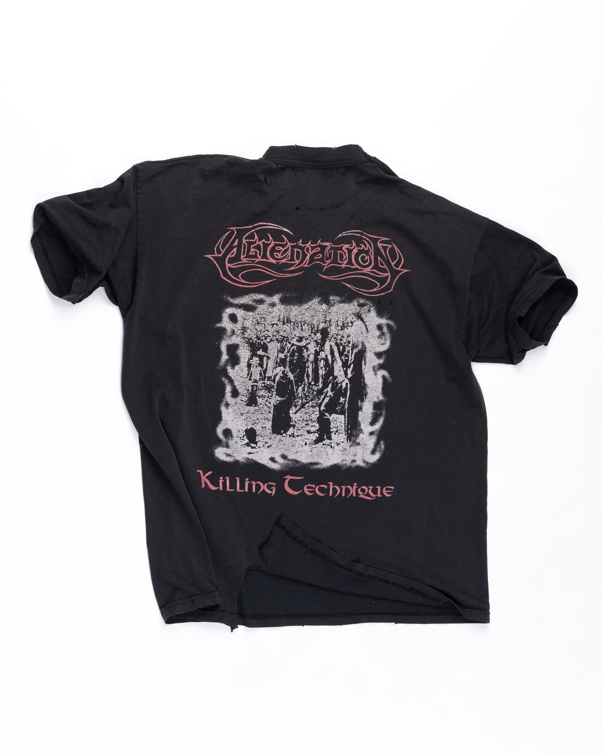 image of Vintage Alienation 90's Thrashed Tshirt in Black, Men's (Size XL)