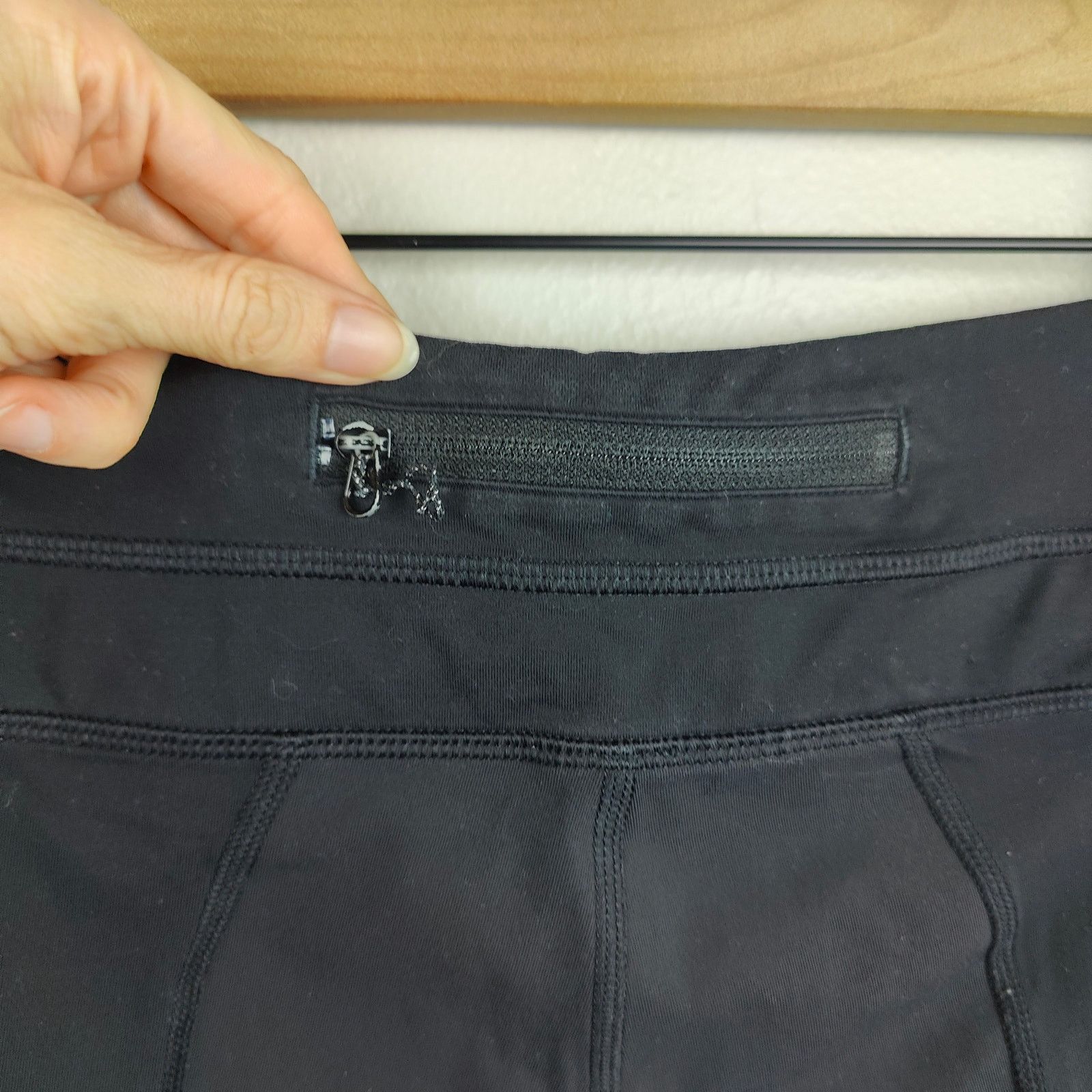 Lululemon Lululemon Crop Leggings Womens 2 Running Lightweight Size 26" / US 2 / IT 38 - 4 Thumbnail