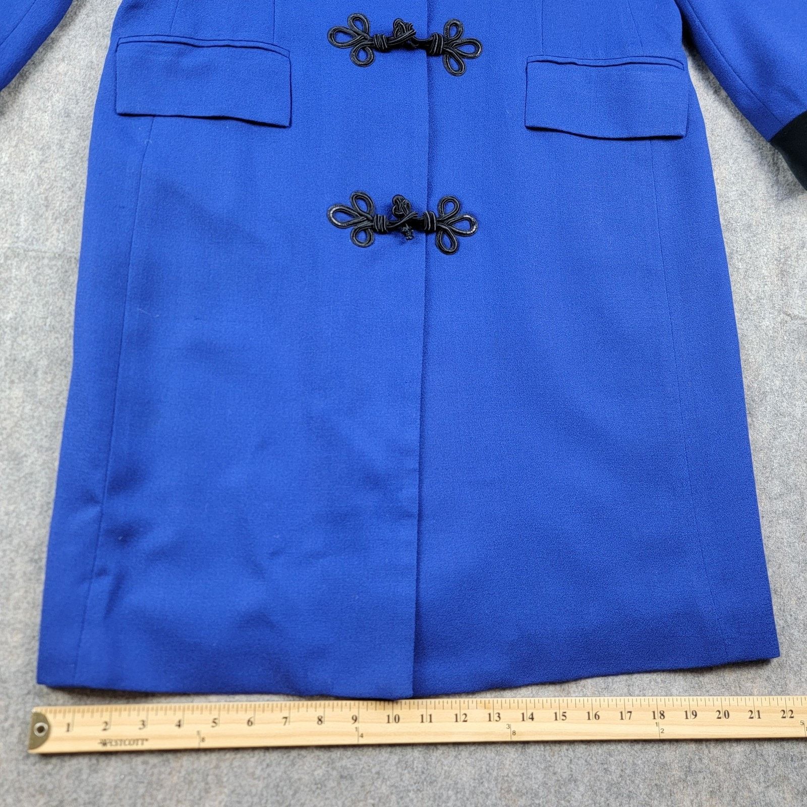 Oleg Cassini Oleg Cassini Vintage Frog Clip Wool Over Coat Jackie O Size XL / US 12-14 / IT 48-50 - 10 Thumbnail