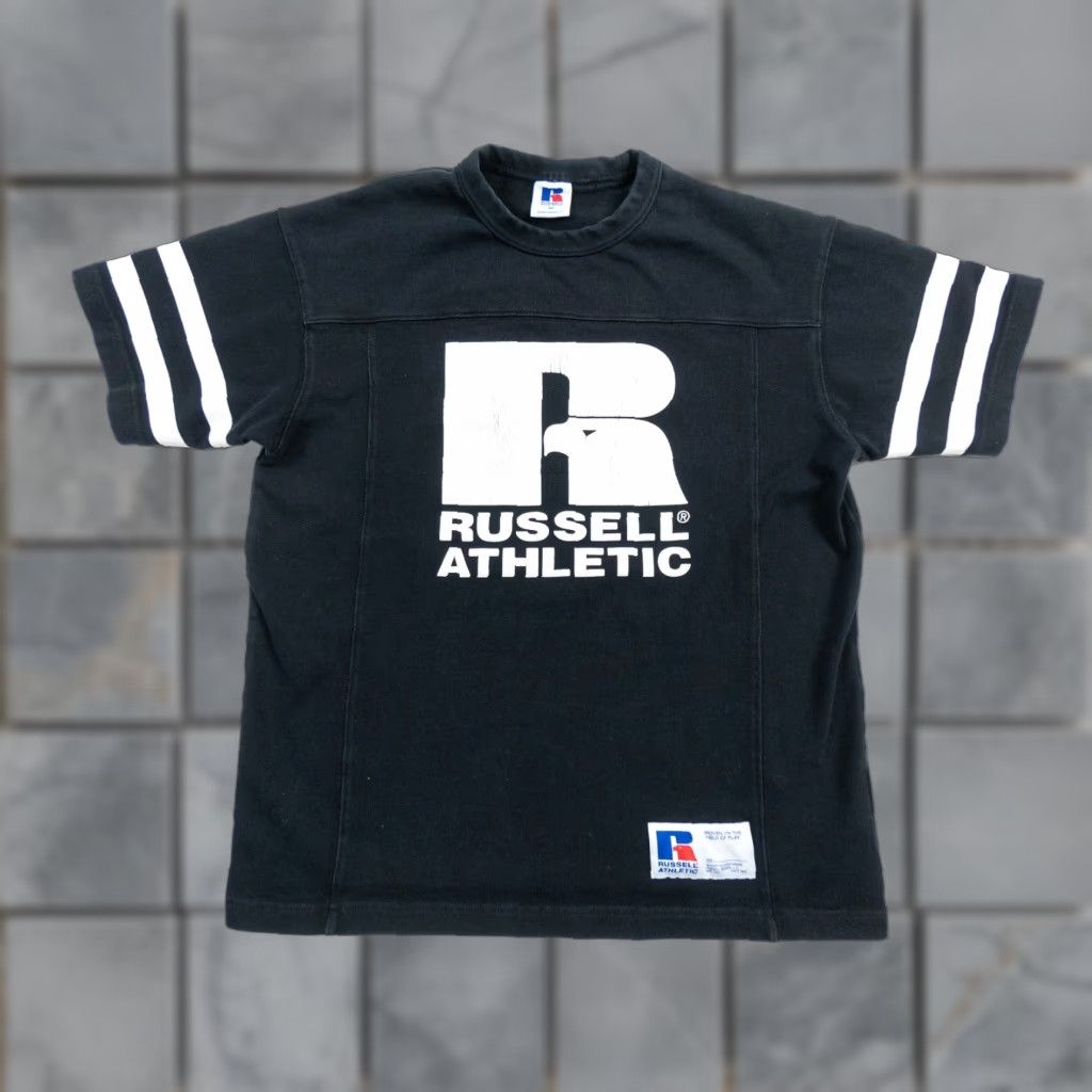 Russell Athletic VINTAGE Russell Athletic Shirt Mens Medium Black Crewneck Short Sleeve Heavy Tee Adult Size US M / EU 48-50 / 2 - 1 Thumbnail