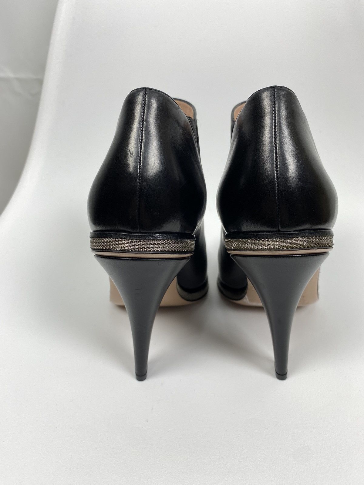 Giorgio Armani Giorgio Armani Leather Ankle Boots size 40 Size US 10 / IT 40 - 3 Thumbnail