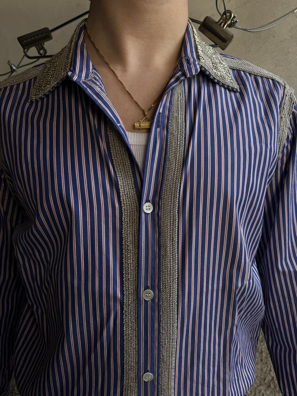 Dries Van Noten Dries Van Noten Embellished button up shirt Size US M / EU 48-50 / 2 - 13 Thumbnail