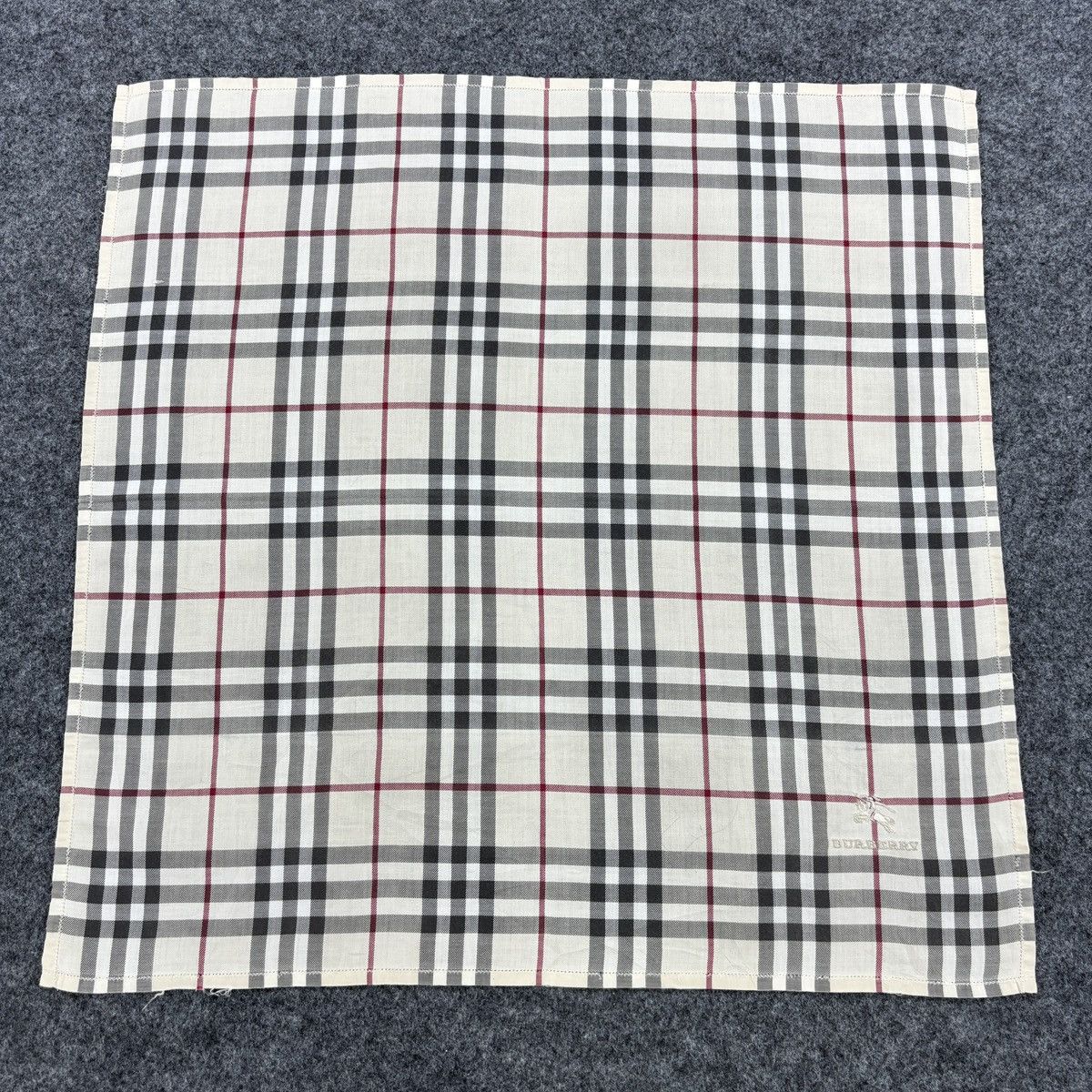 Burberry × Vintage Handkerchief # E027 # Bandana # Neckerchief Size ONE SIZE - 1 Thumbnail