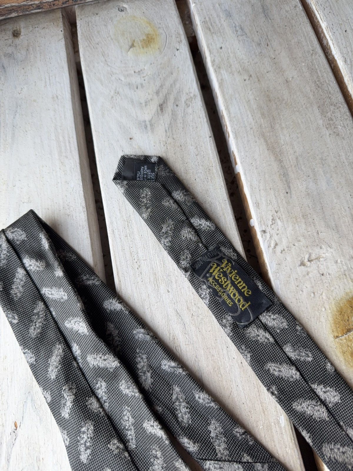 Vivienne Westwood Archive 90s Vivienne Westwood Luxury Designer Multi logo Tie Size ONE SIZE - 9 Thumbnail