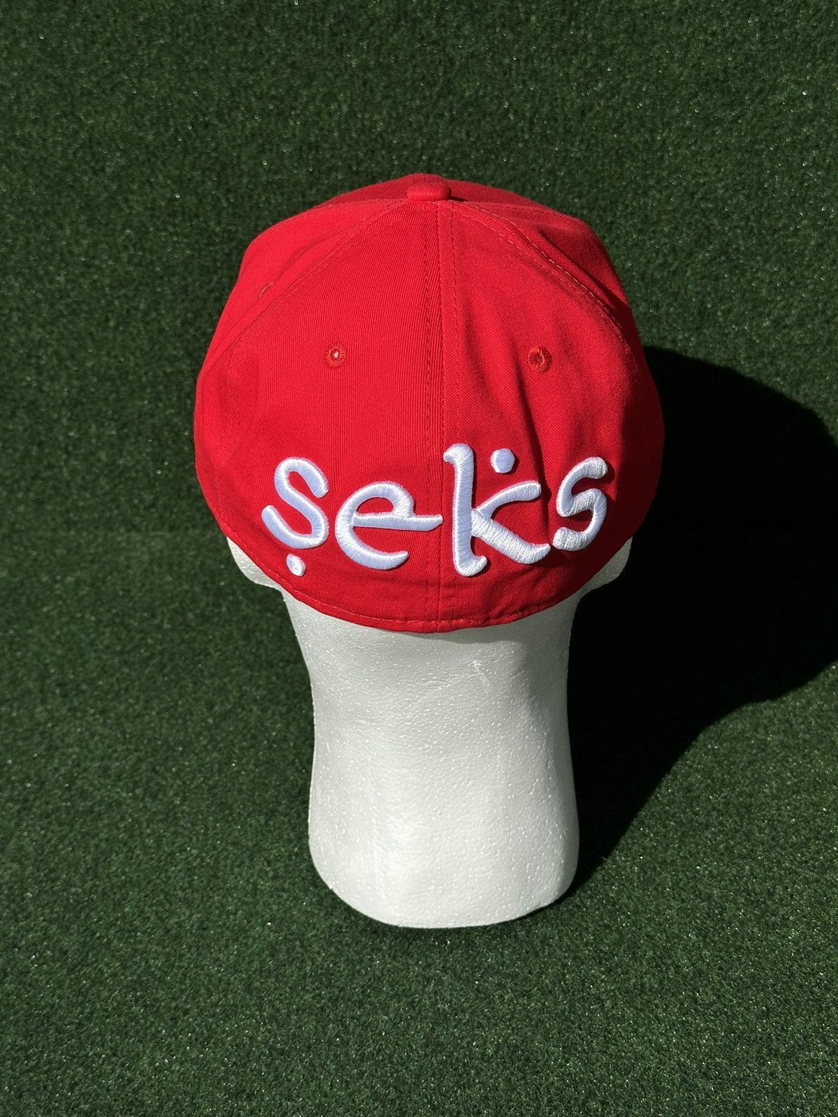 Other SEKS Red Fitted Hat size 7 & 3/8 Size ONE SIZE - 3 Thumbnail