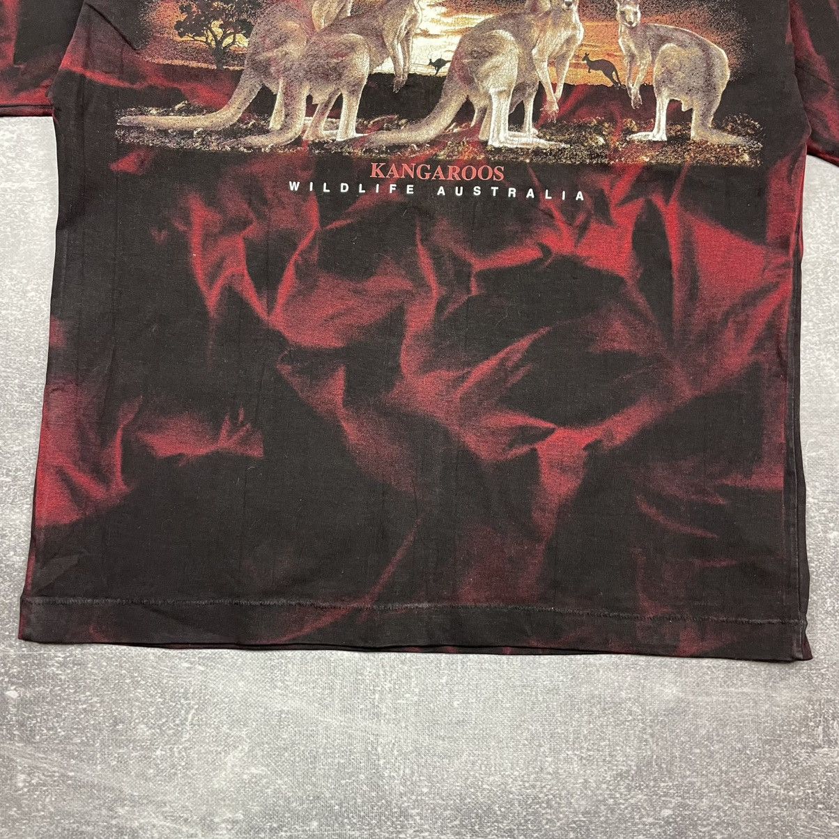 Vintage Churinga Designs Kangaroos Wildlife Australia T Shirt Size US XL / EU 56 / 4 - 3 Thumbnail