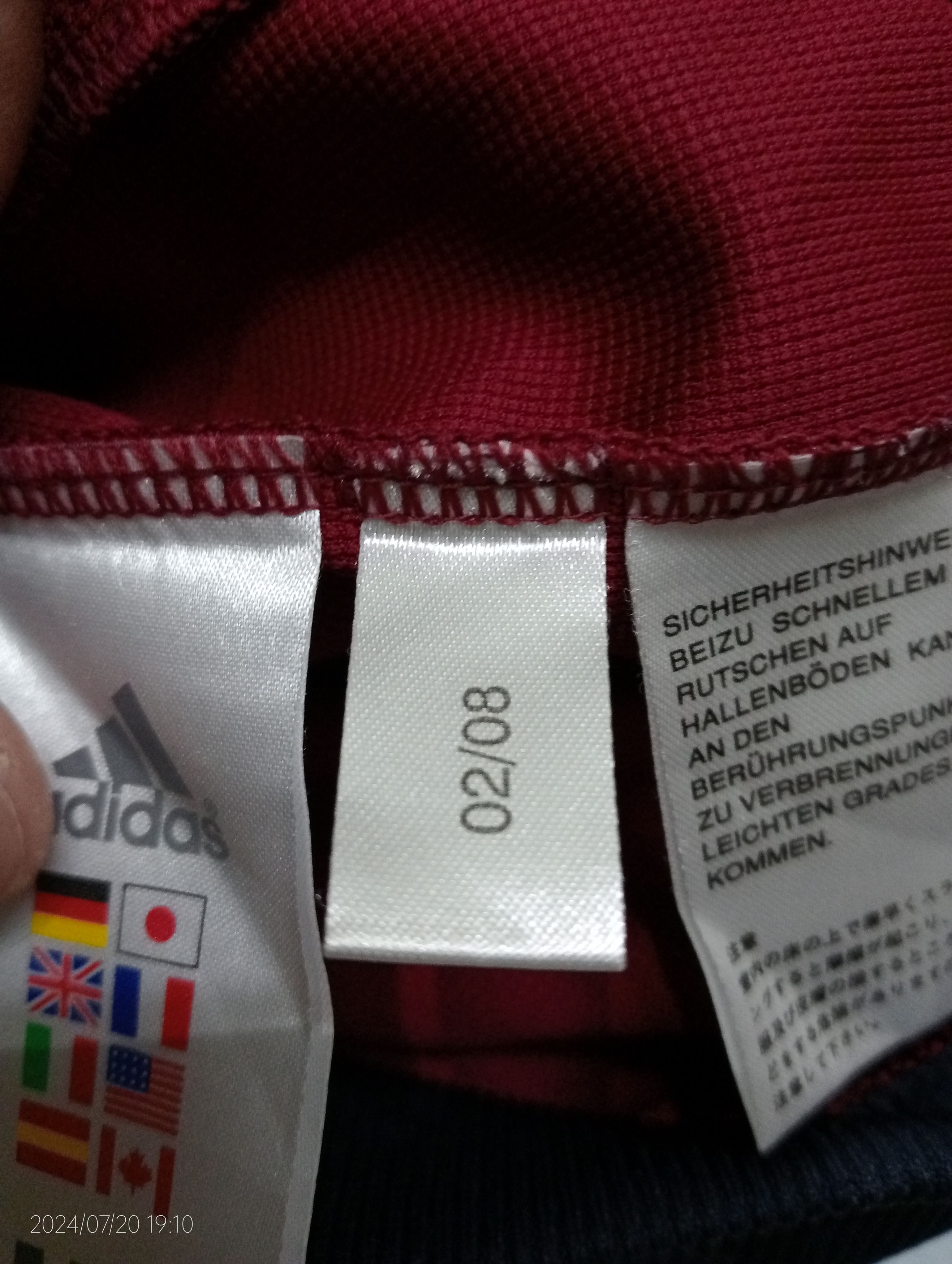 Adidas Vintage Adidas FC Bayern Munchen Track Jacket Very Rare Size US S / EU 44-46 / 1 - 7 Thumbnail