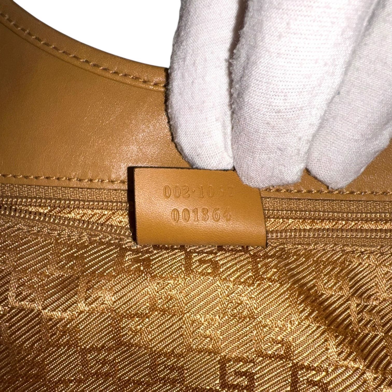 Gucci Gucci Bardot Suede Shoulder Bag Size ONE SIZE - 11 Thumbnail