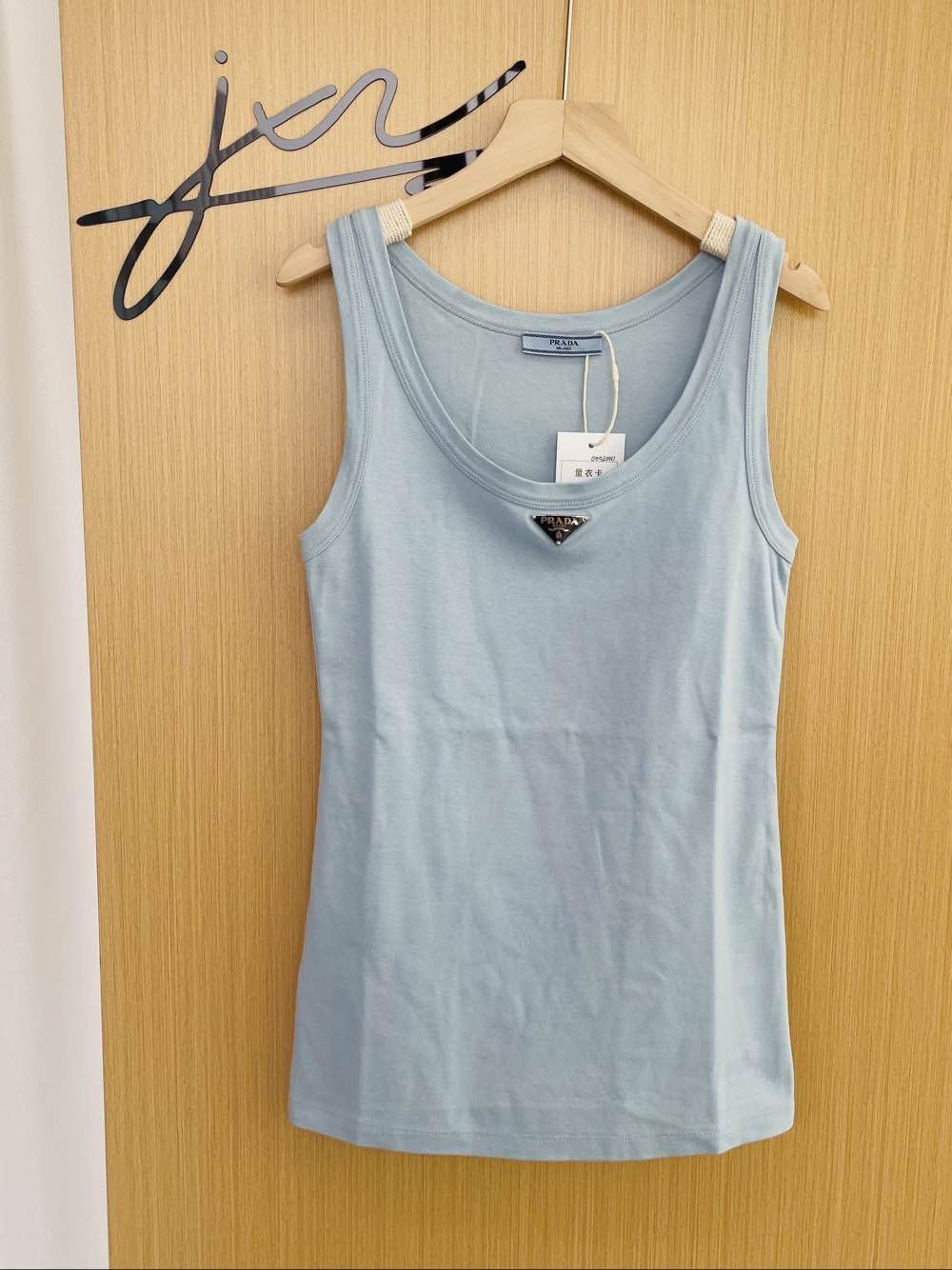 Prada Prada Triangle Logo Tank Top Size 40 Size S / US 4 / IT 40 - 1 Thumbnail