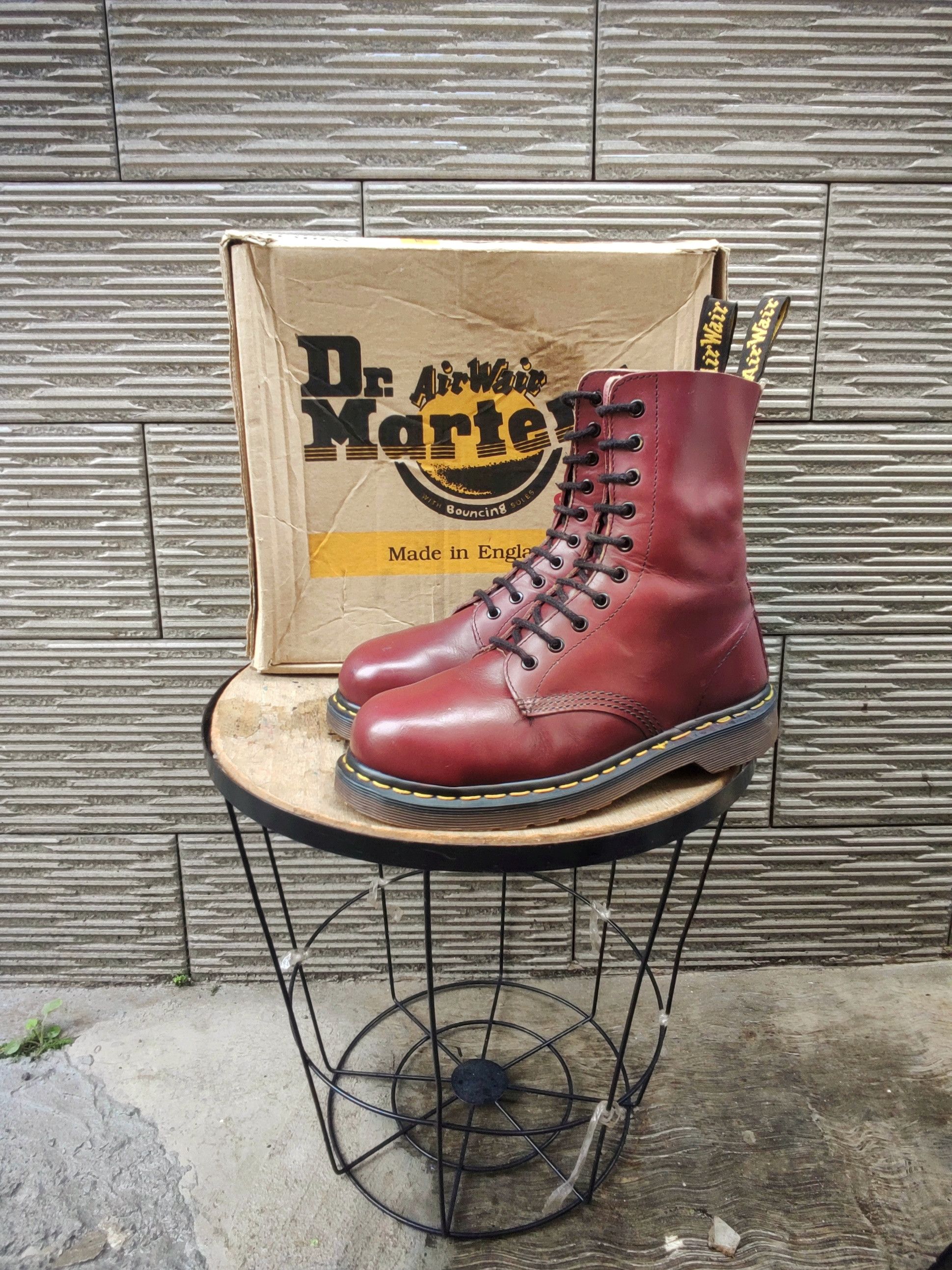 Dr. Martens Dr. Martens Vintage 1919 Cherry Red Size US 8 / EU 41 - 4 Thumbnail