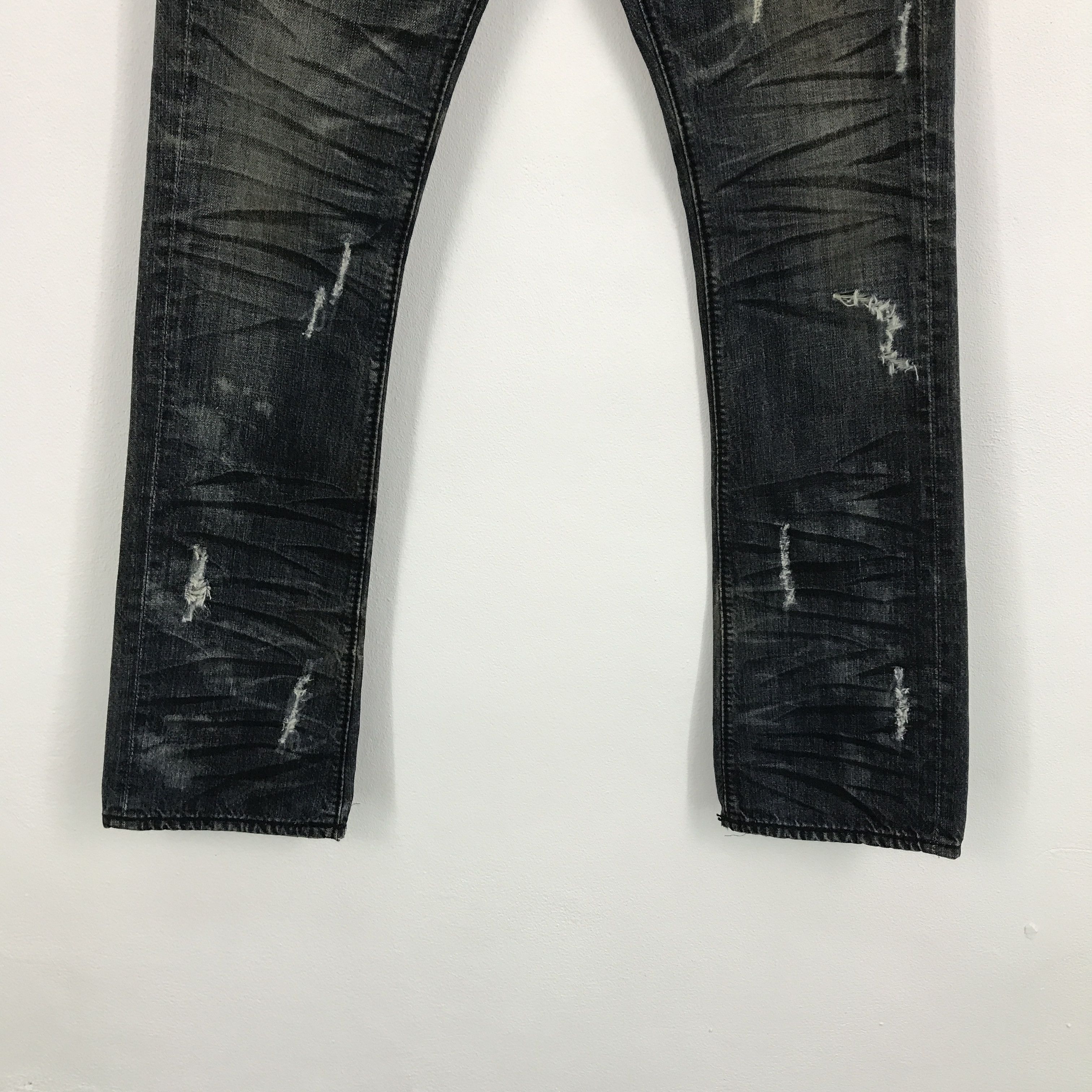 Japanese Brand Flared japanese brand bootcut distressed denim jeans Size US 31 - 4 Thumbnail