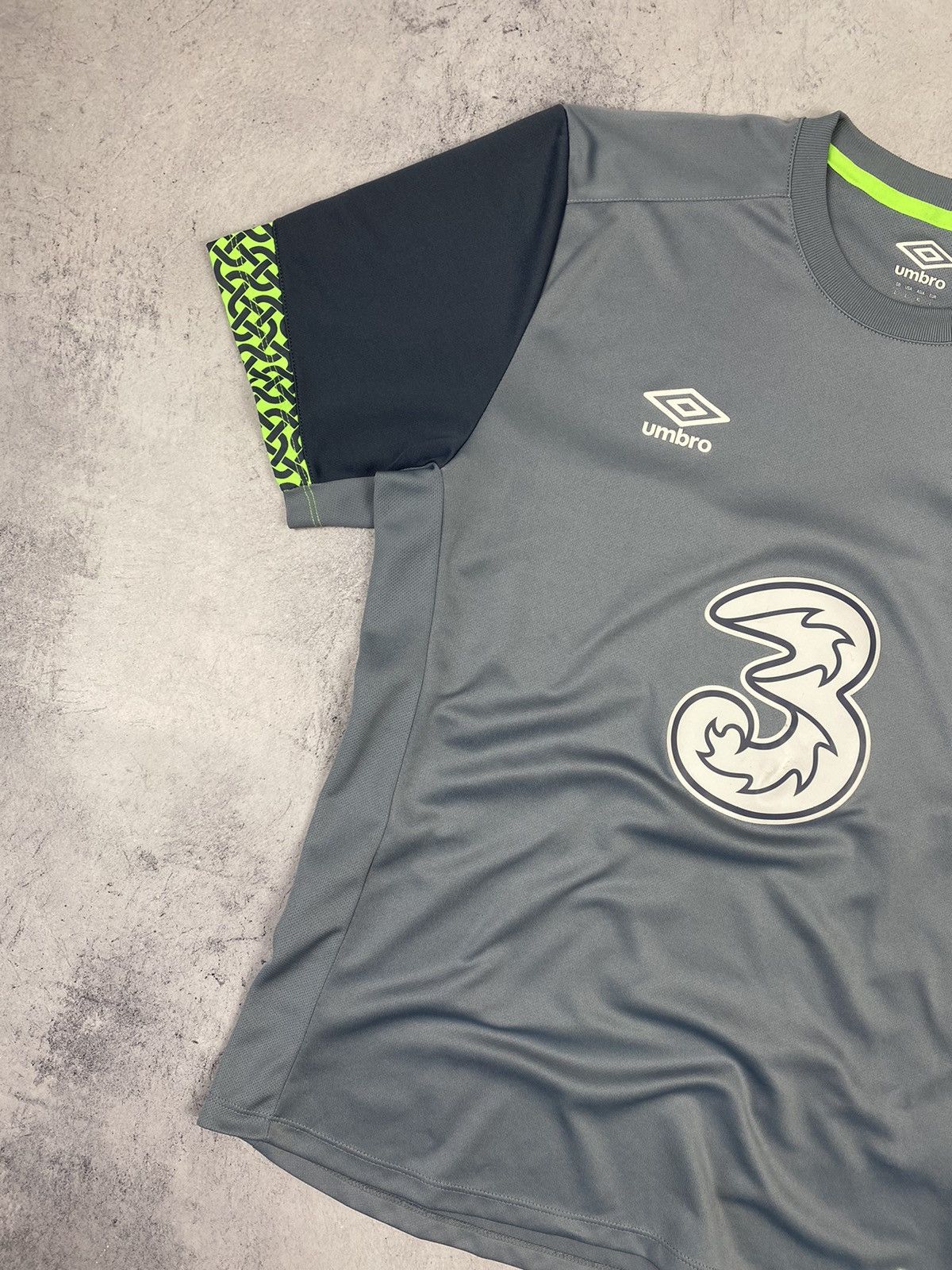 Umbro Umbro Ireland National Football Team Soccer Jersey Size US L / EU 52-54 / 3 - 2 Thumbnail