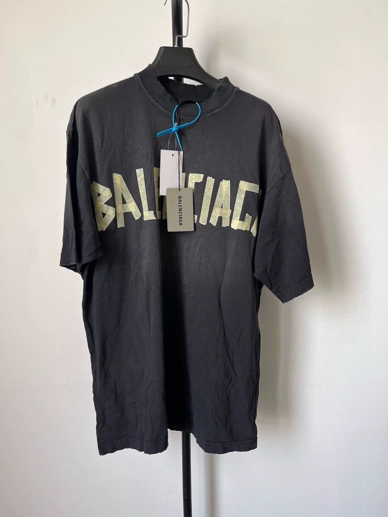 Balenciaga Balenciaga Tape Letter Logo Printed Jersey Crew Neck Loose Size US XS / EU 42 / 0 - 1 Thumbnail