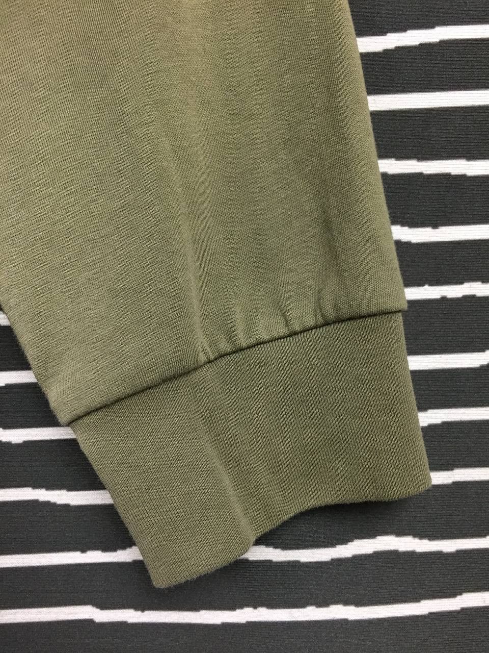 Lemaire × Uniqlo Uniqlo U Lemaire AIRism Olive Green Long Sleeve Tee Size XL Size US XL / EU 56 / 4 - 8 Thumbnail