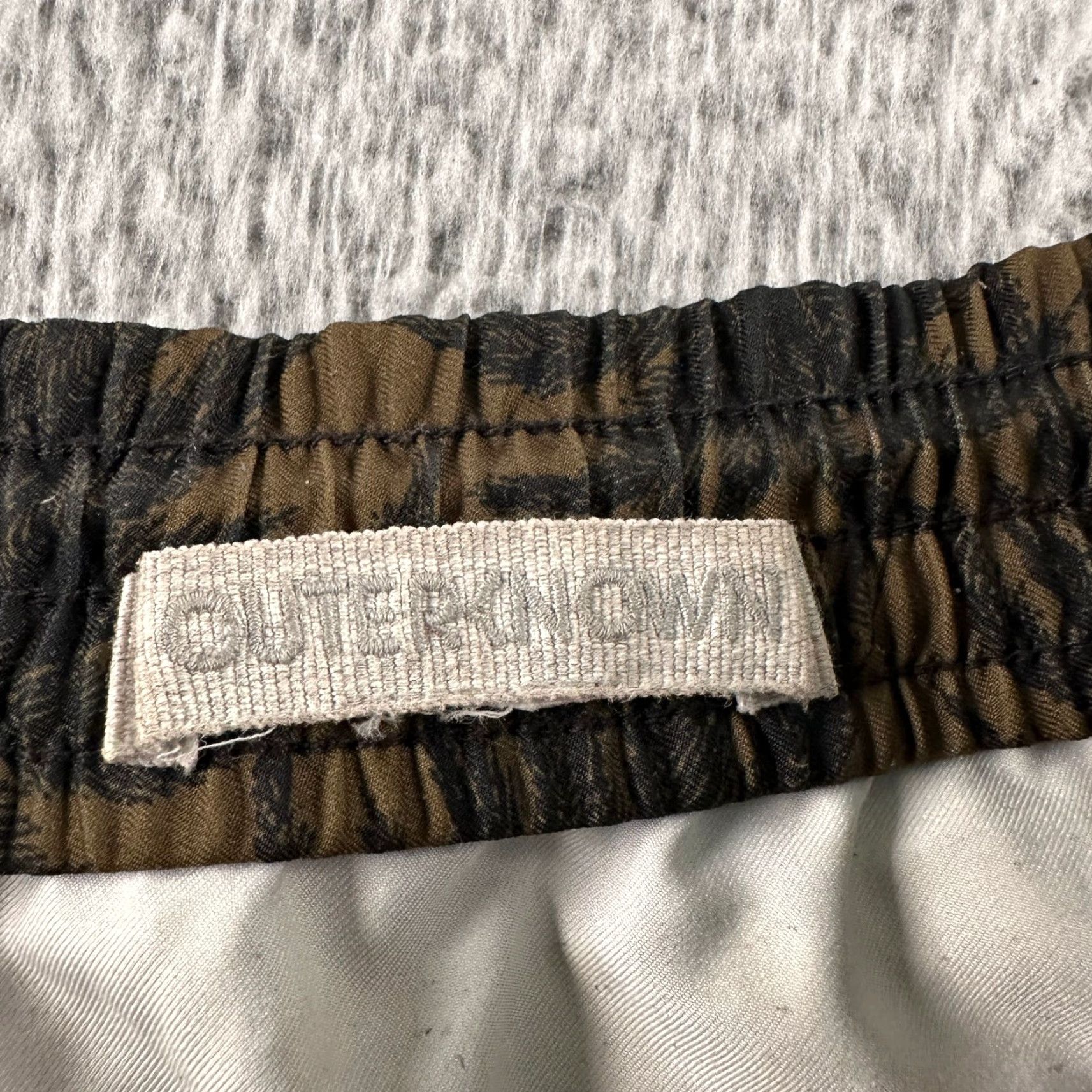 Outerknown Outerknown Swim Trunks Mens 33 Olive Palm Print Drawstring Quick Dry Board Shorts Beach Tropical Mens Size ONE SIZE - 2 Thumbnail