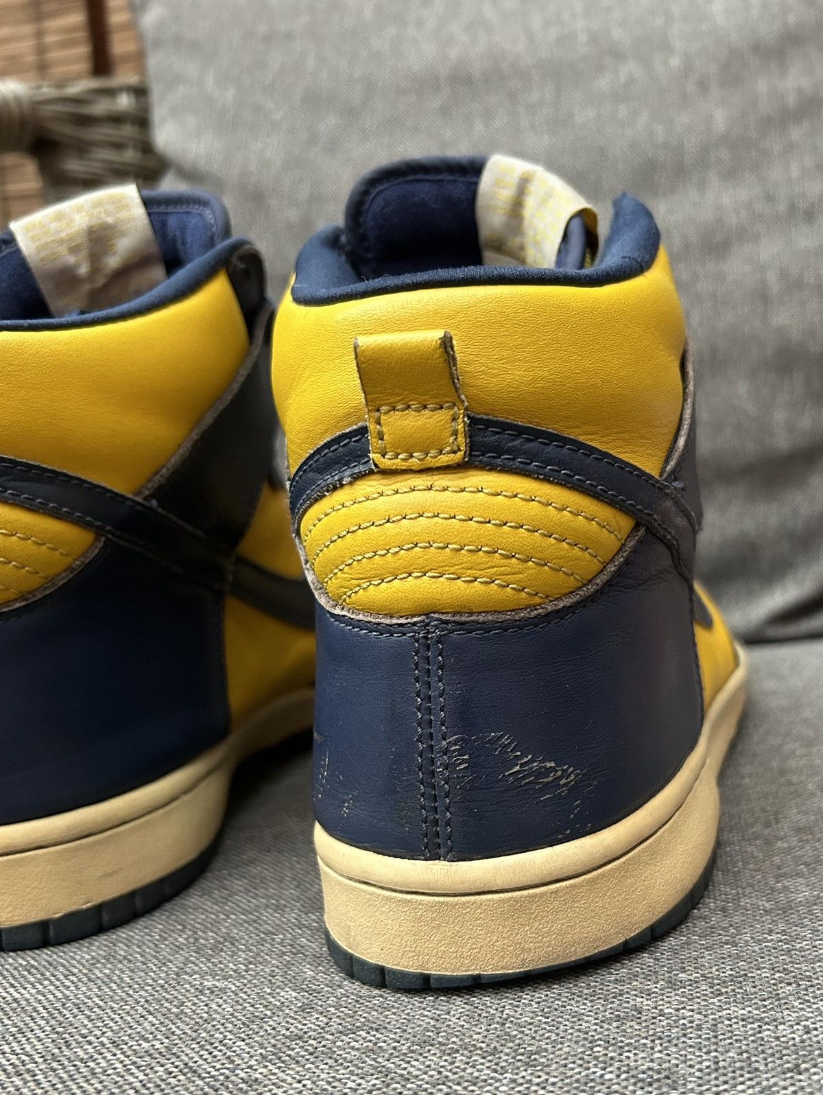 Nike × Vintage Vintage 2003 Nike Dunk High Michigan Size US 10 / EU 43 - 15 Thumbnail