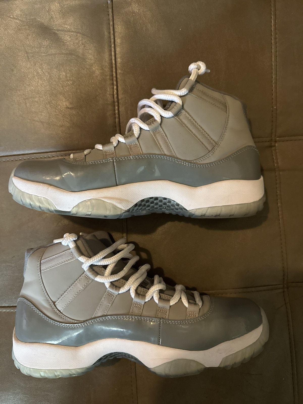 Jordan Brand 2010 Cool grey 11s Size US 9.5 / EU 42-43 - 5 Thumbnail