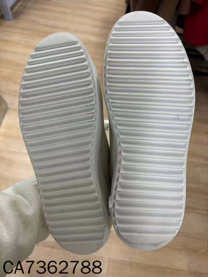 Louis Vuitton LV platform sneakers 99 New 37.5 Size US 6.5 / IT 36.5 - 6 Thumbnail