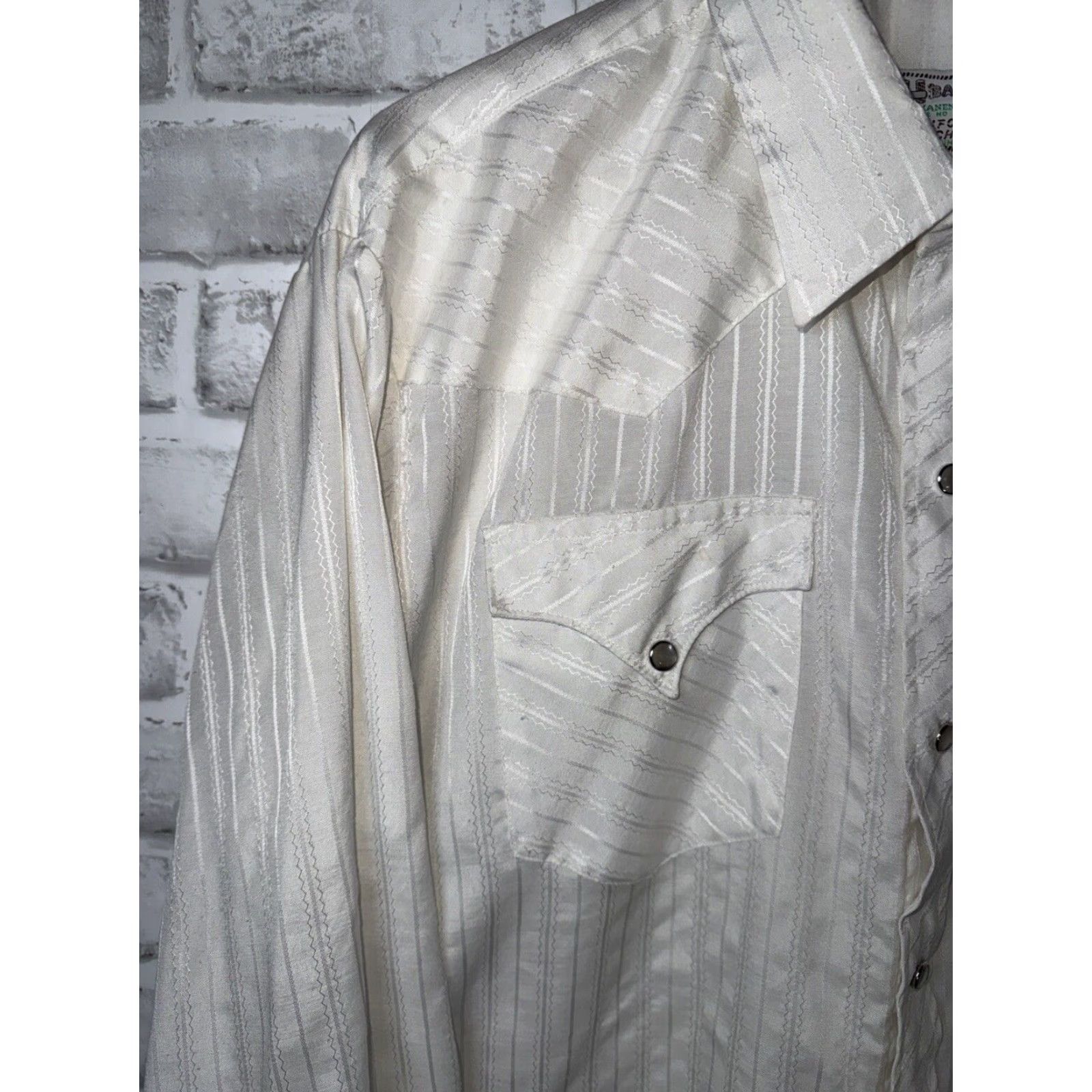 Vintage VINTAGE H Bar C Western Shirt Men White Striped Pearl Snap 18-35 Regular Cotton Blend Button-Up Shirt Mens White, 18, Western Theme, All Seasons Size US XXL / EU 58 / 5 - 4 Thumbnail