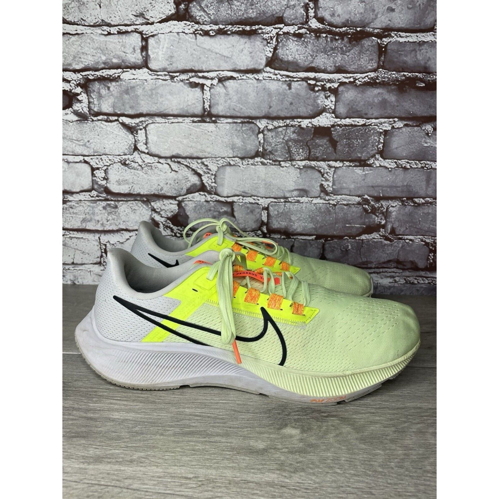 Nike Nike Air Zoom Pegasus 38 Barely Volt Running Shoes Men 11.5M Size US 11.5 / EU 44-45 - 1 Thumbnail