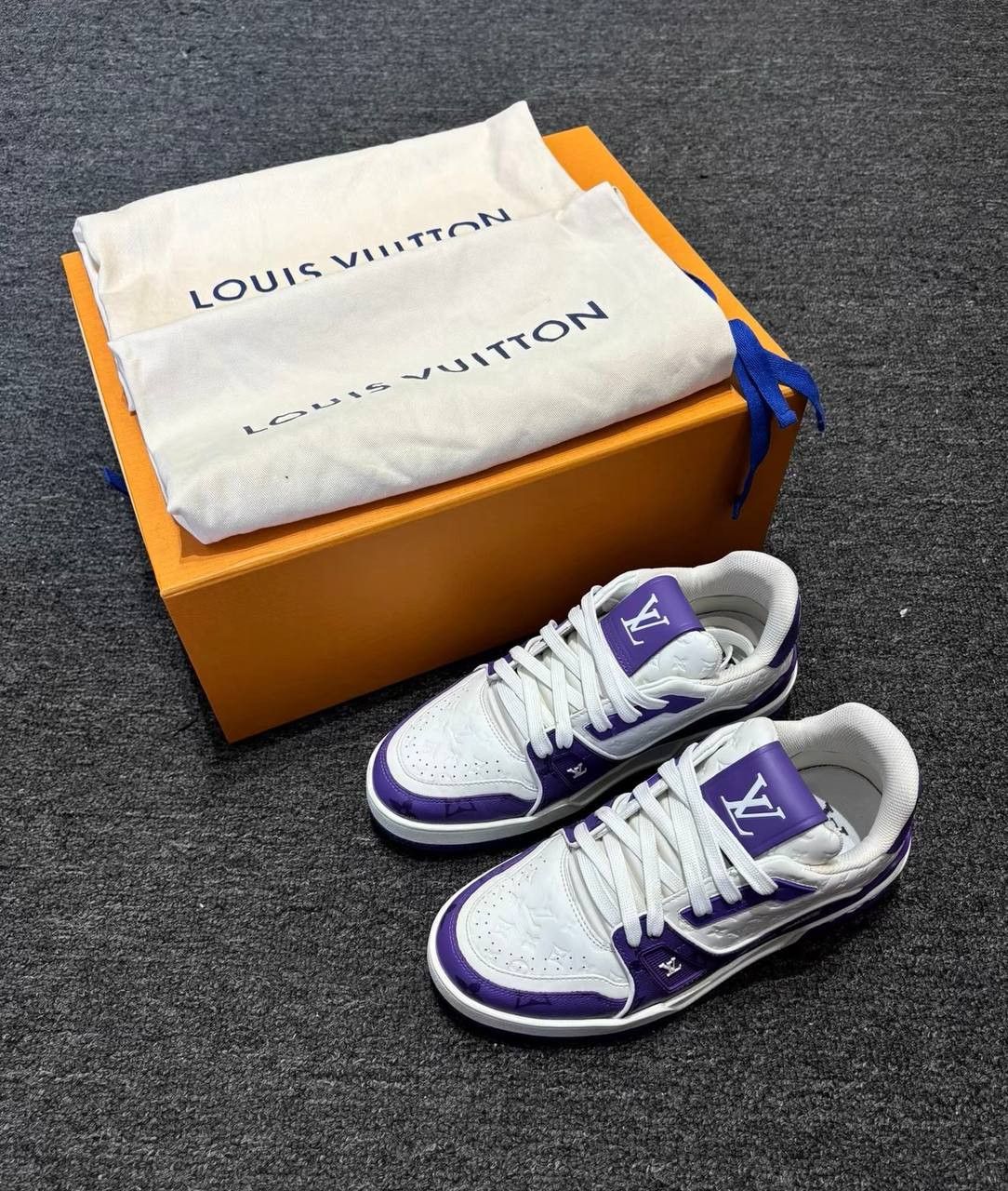 Louis Vuitton LV Trainer sneakers with a white and purple print Size US 7 / IT 37 - 1 Thumbnail