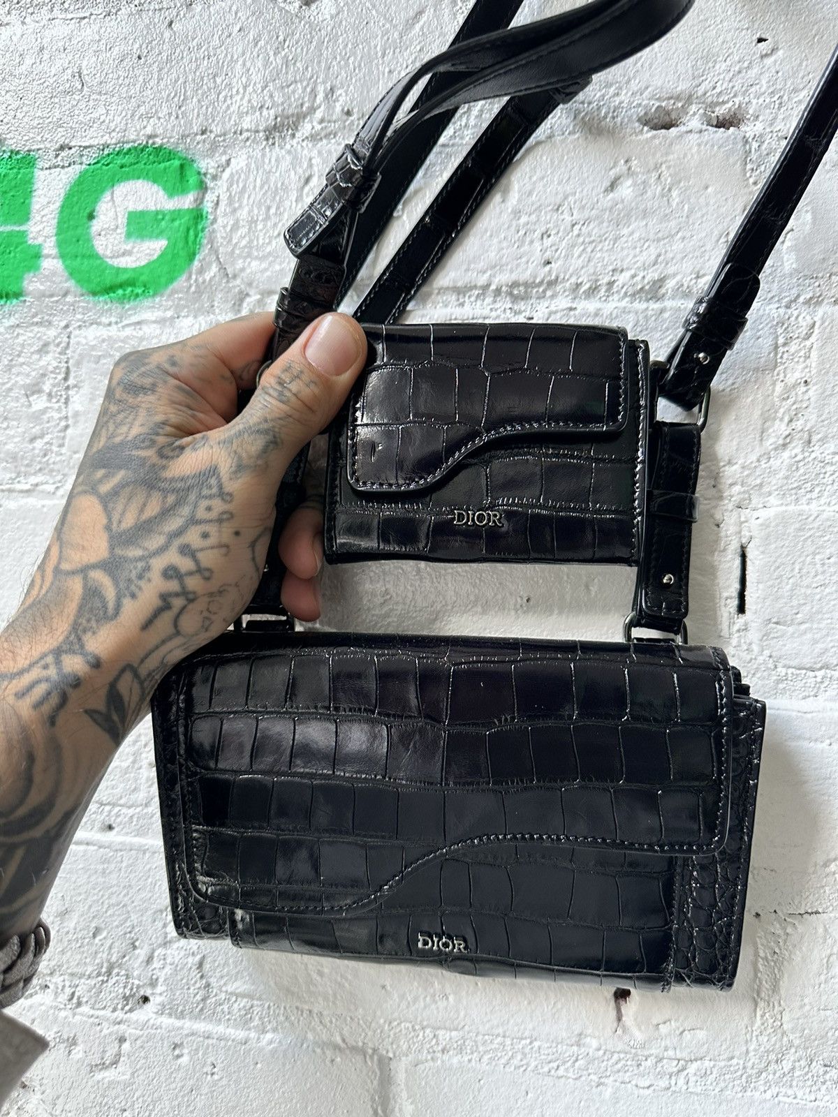 Dior DIOR 1 of 1 Black CROCODILE CROSSBODY Bag 4gseller Size ONE SIZE - 1 Thumbnail