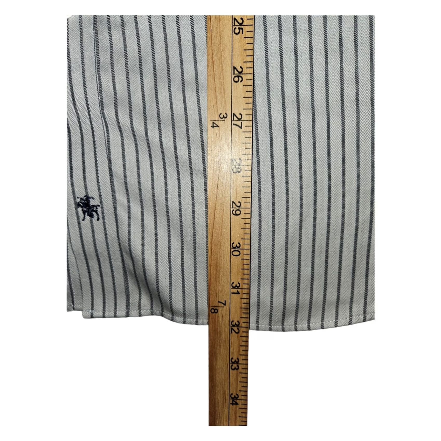 Hart Schaffner Marx Hart Schaffner Marx Button-Up Long Sleeve Men's 34 Pima Cotton Striped Lt Gray Non-Iron Pockets Embroidered 48 Chest Regular Shirt, 34 Size US S / EU 44-46 / 1 - 4 Thumbnail