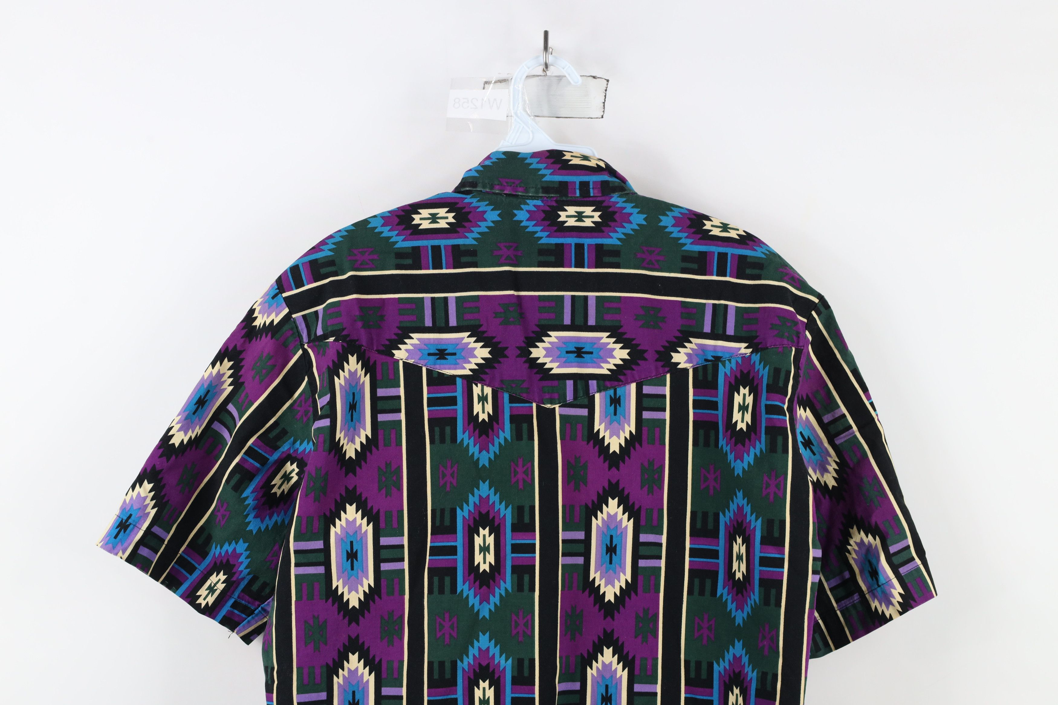 Vintage Vintage 90s Streetwear Southwestern Western Button Shirt Size US L / EU 52-54 / 3 - 10 Thumbnail