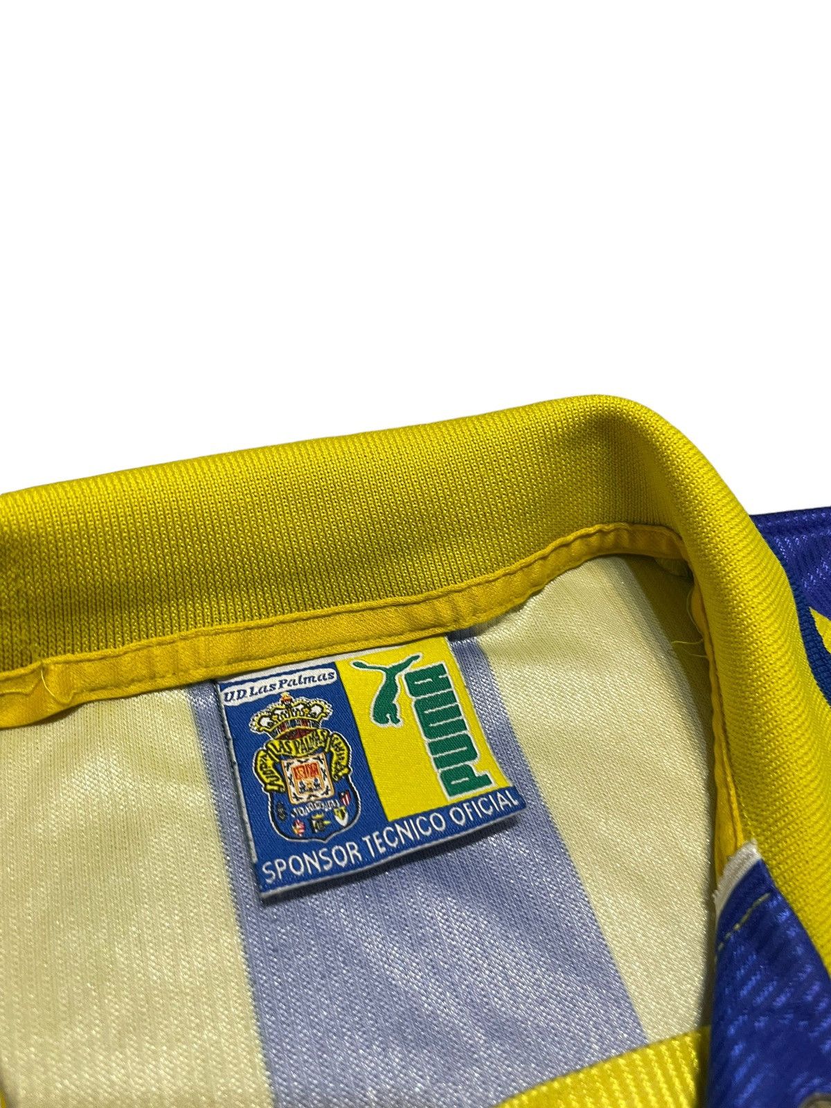 Puma Vintage Puma 1998/1999 U.D Las Palmas away Jersey la liga Size US M / EU 48-50 / 2 - 5 Thumbnail