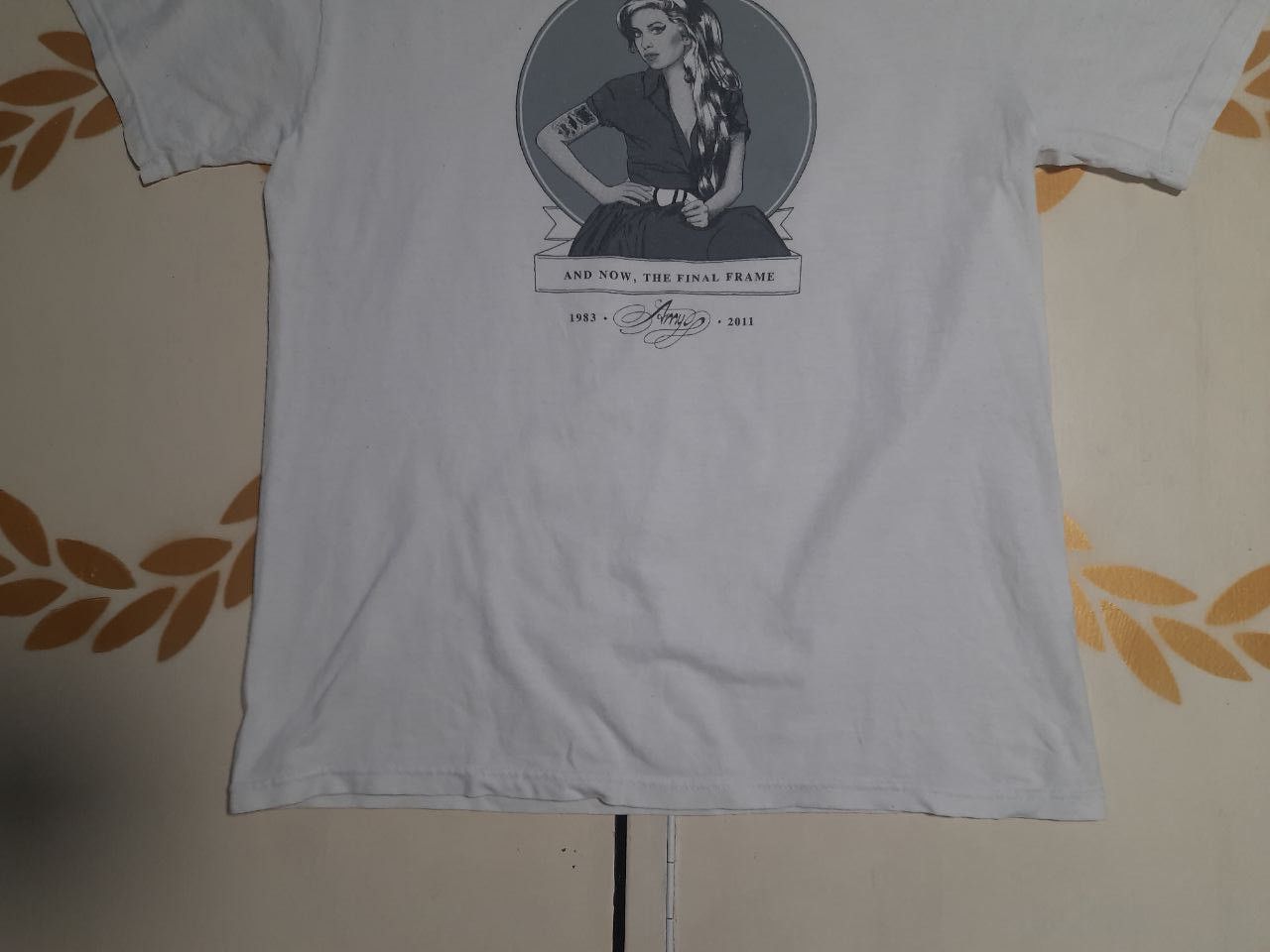 Band Tees Future Vintage Amy WineHouse T-Shirt Size US S / EU 44-46 / 1 - 4 Thumbnail