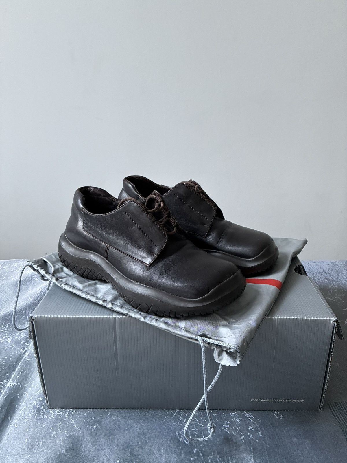 Prada FW1999 Prada Chunky Vibram Low Brown Leather Boots Size US 6.5 / IT 36.5 - 2 Thumbnail