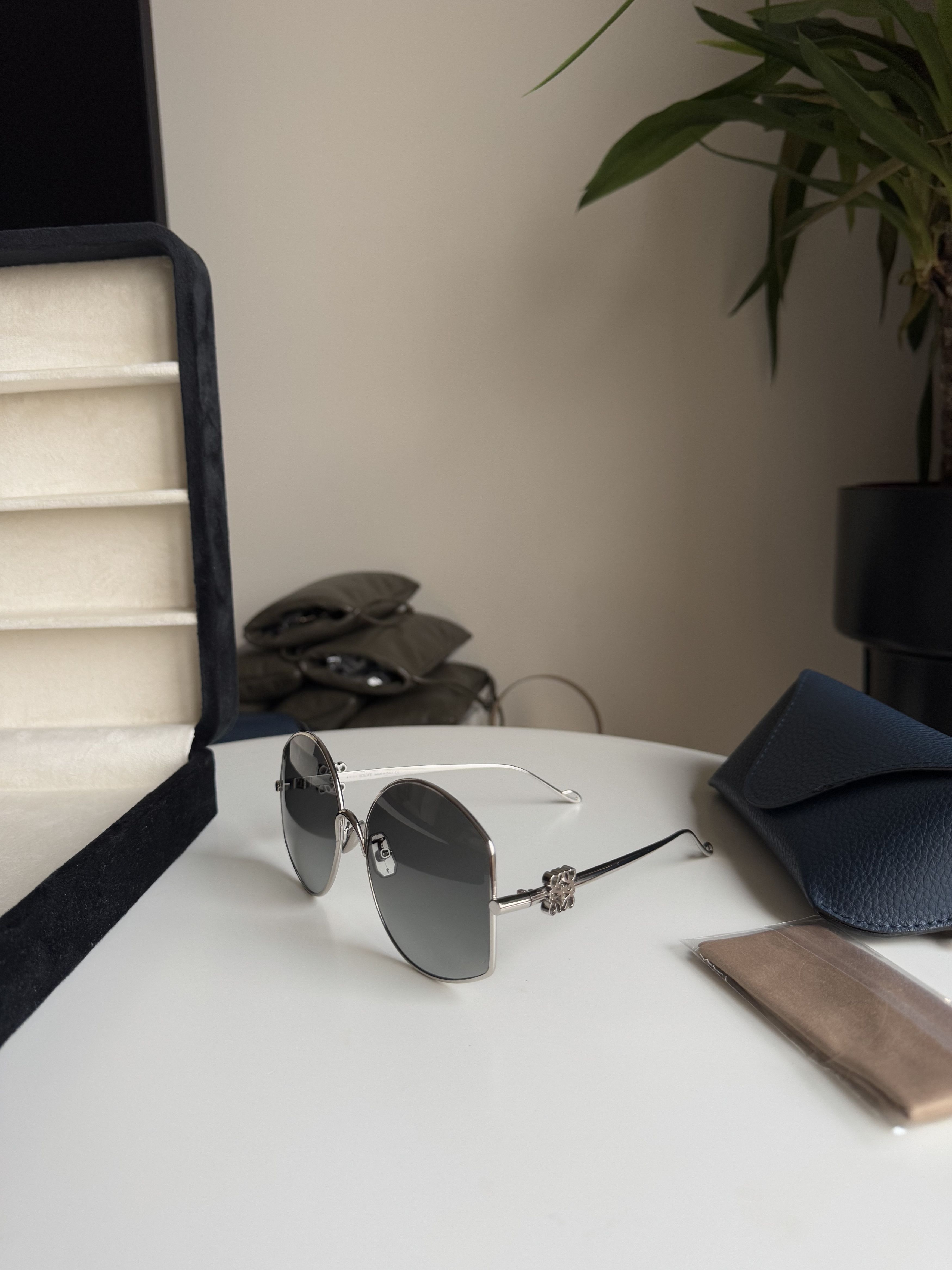 Loewe Loewe Sunglasses Size ONE SIZE - 11 Thumbnail