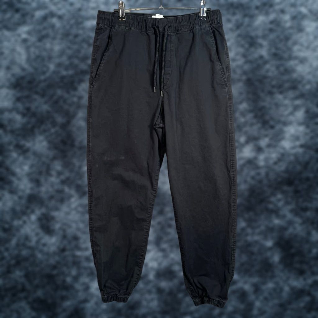 H&M H&M Mens Size Small Black Jogger Pants Regular Fit Elastic Waist Cuffs Size US 29 - 1 Thumbnail